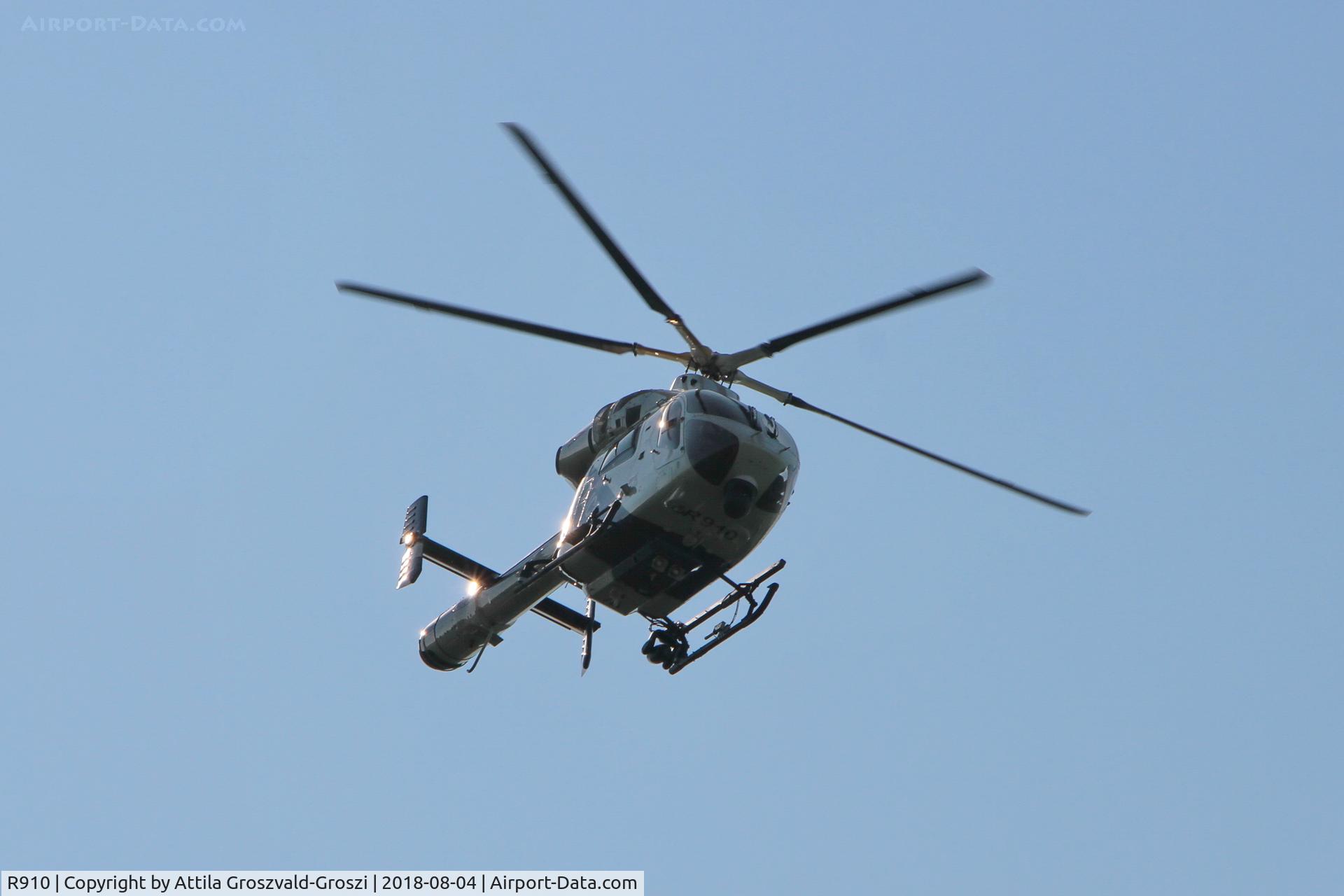 R910, 2007 McDonnell Douglas MD-902 Explorer C/N 900-00122, Air patrol over Lake Balaton at the shore of Tihany