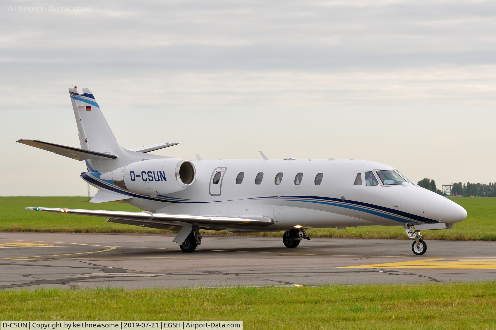 D-CSUN, 2012 Cessna 560 Citation XLS+ C/N 560-6102, Leaving Norwich.