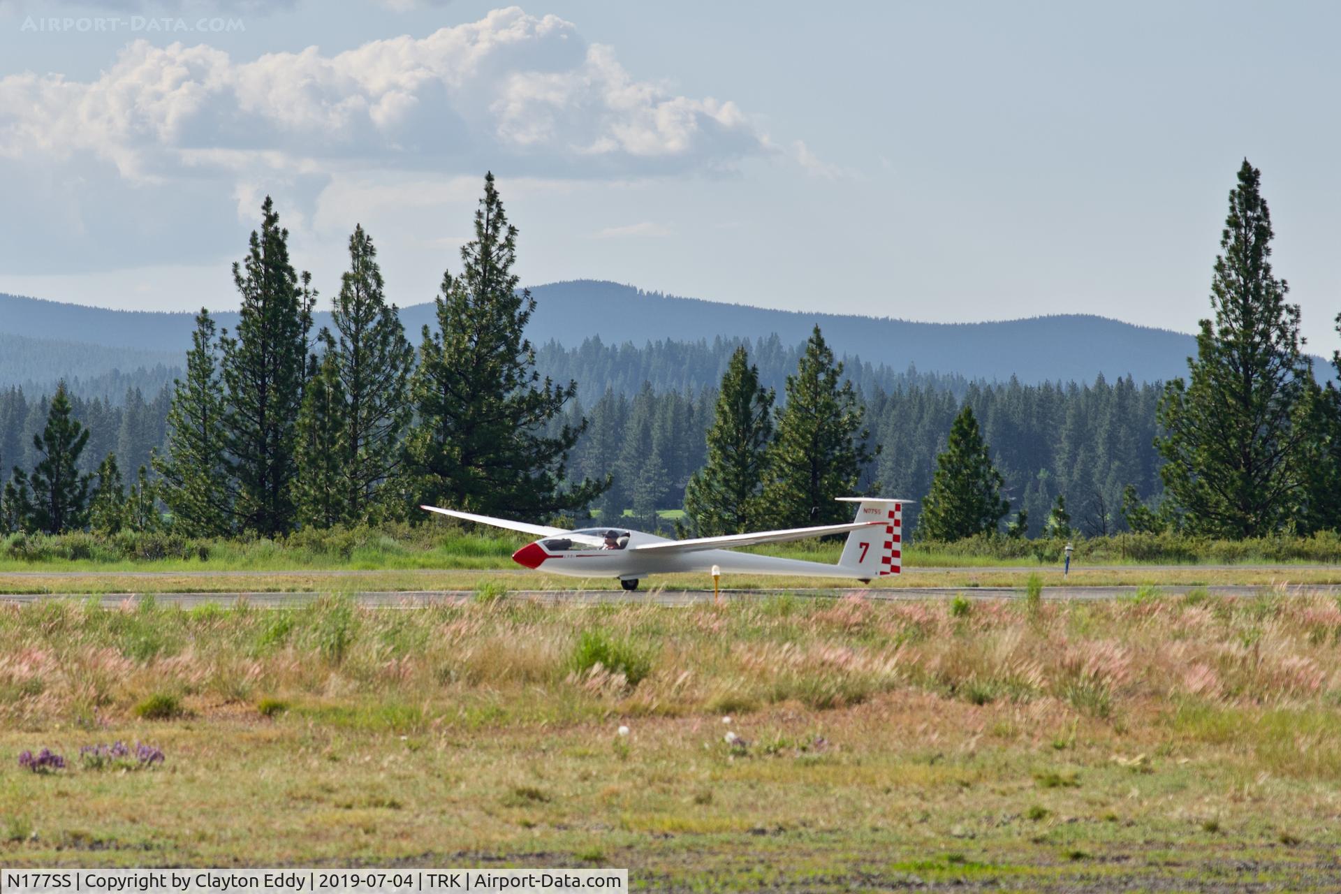 N177SS, 1993 Rolladen-Schneider LS-6C C/N 6306, Truckee Airport 2019.