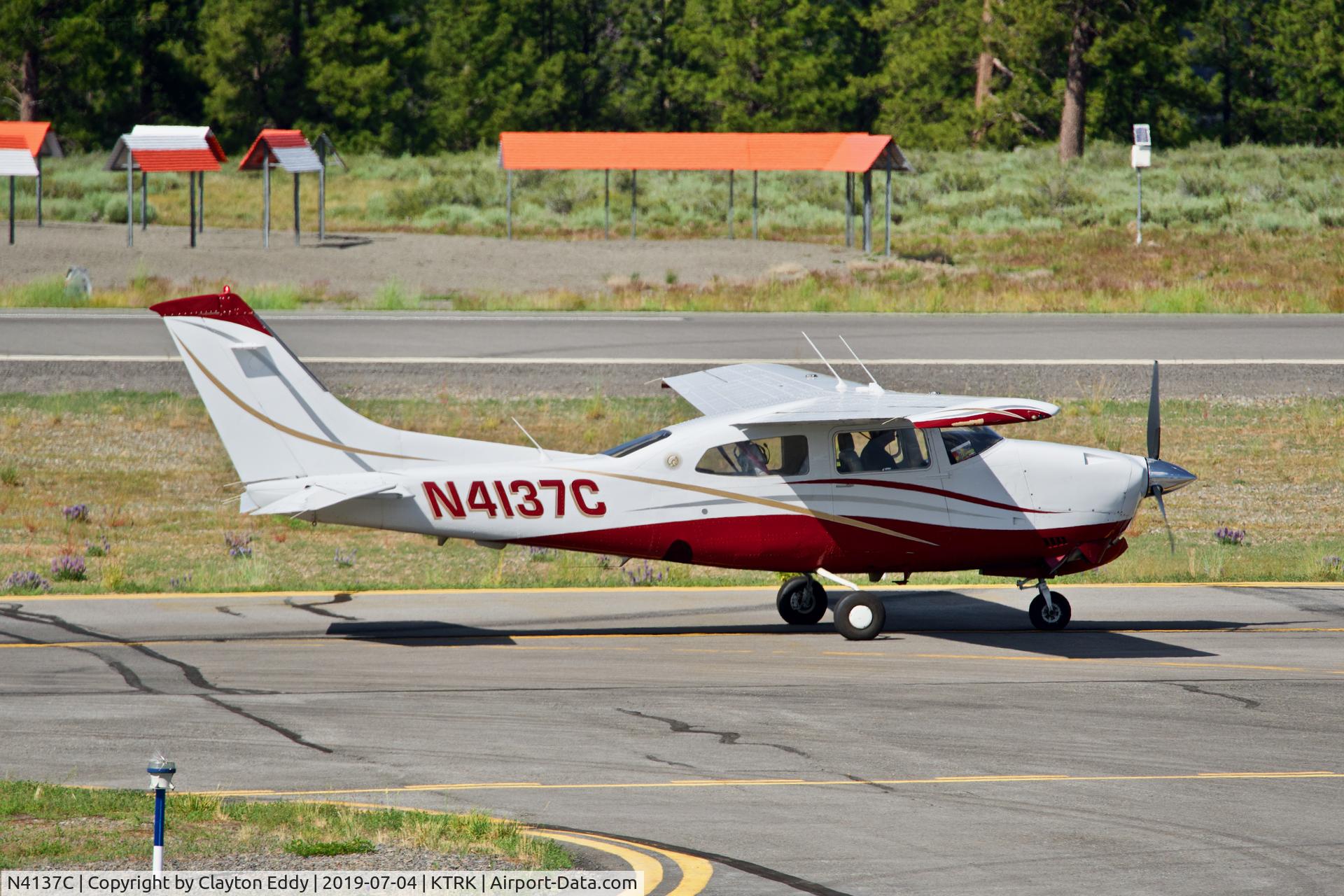 N4137C, 1979 Cessna T210N Turbo Centurion C/N 21063566, Truckee Airport 2019.