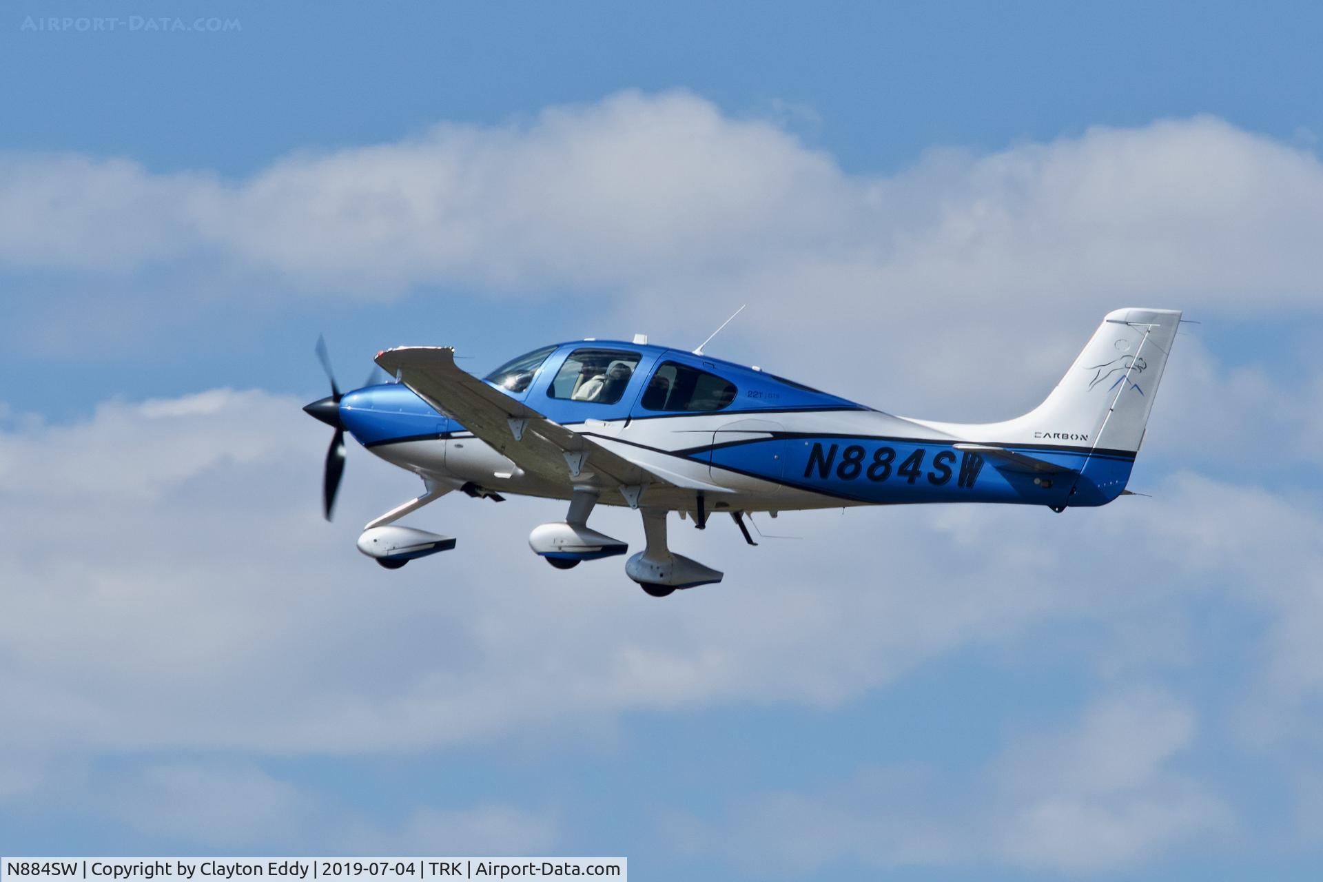 N884SW, 2017 Cirrus SR22T C/N 1562, Truckee Airport 2019.