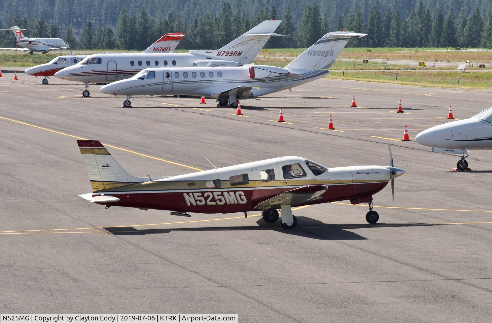 N525MG, 1999 Piper PA-32R-301T Turbo Saratoga C/N 3257118, Truckee Airport 2019.