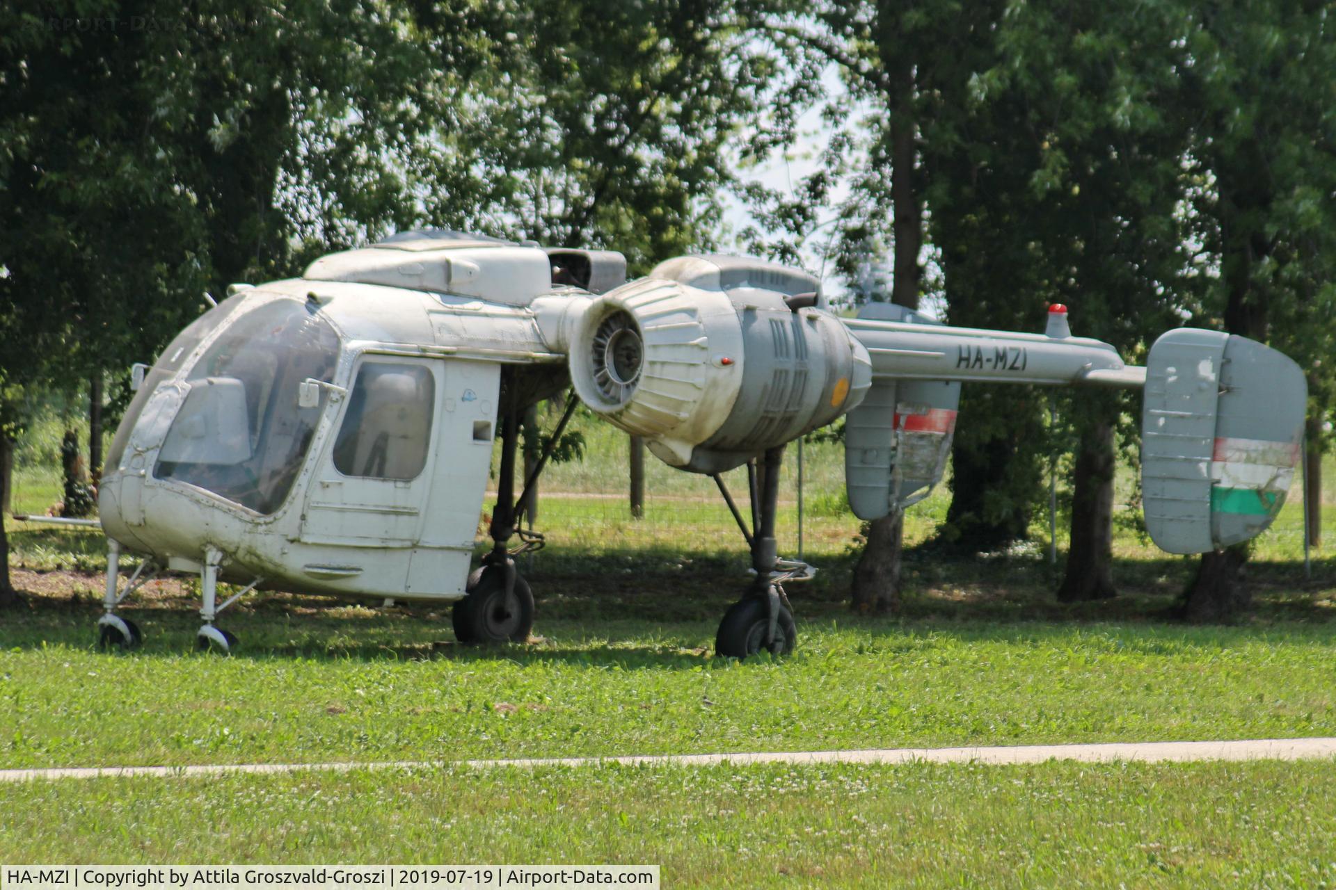 HA-MZI, 1973 Kamov Ka-26 Hoodlum C/N 7303408, Kadarkut Airfield, Hungary