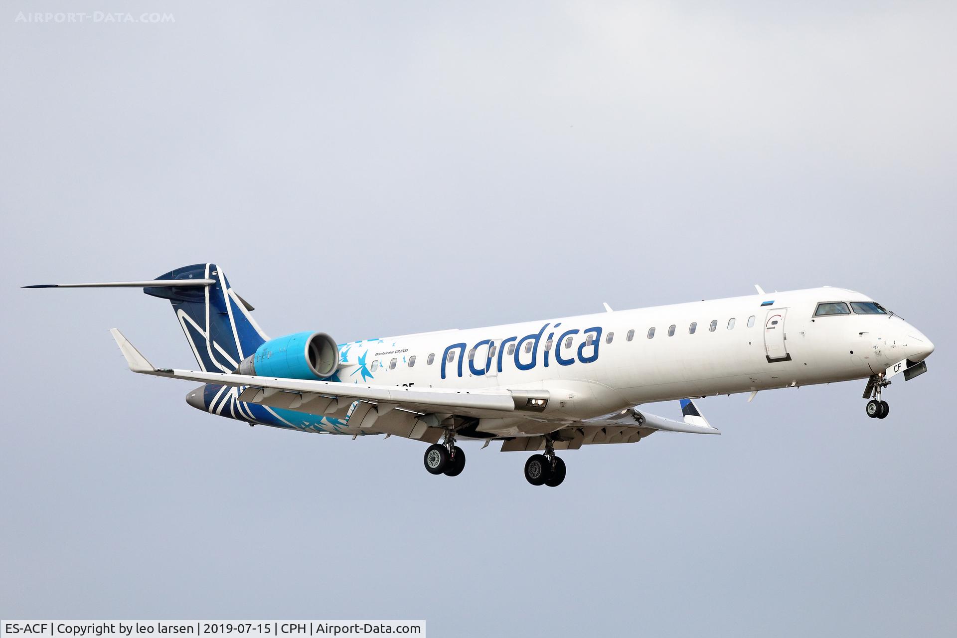 ES-ACF, 2003 Bombardier CRJ-701ER (CL-600-2C10) Regional Jet C/N 10083, Copenhagen 15.7.2019 final to R-22L