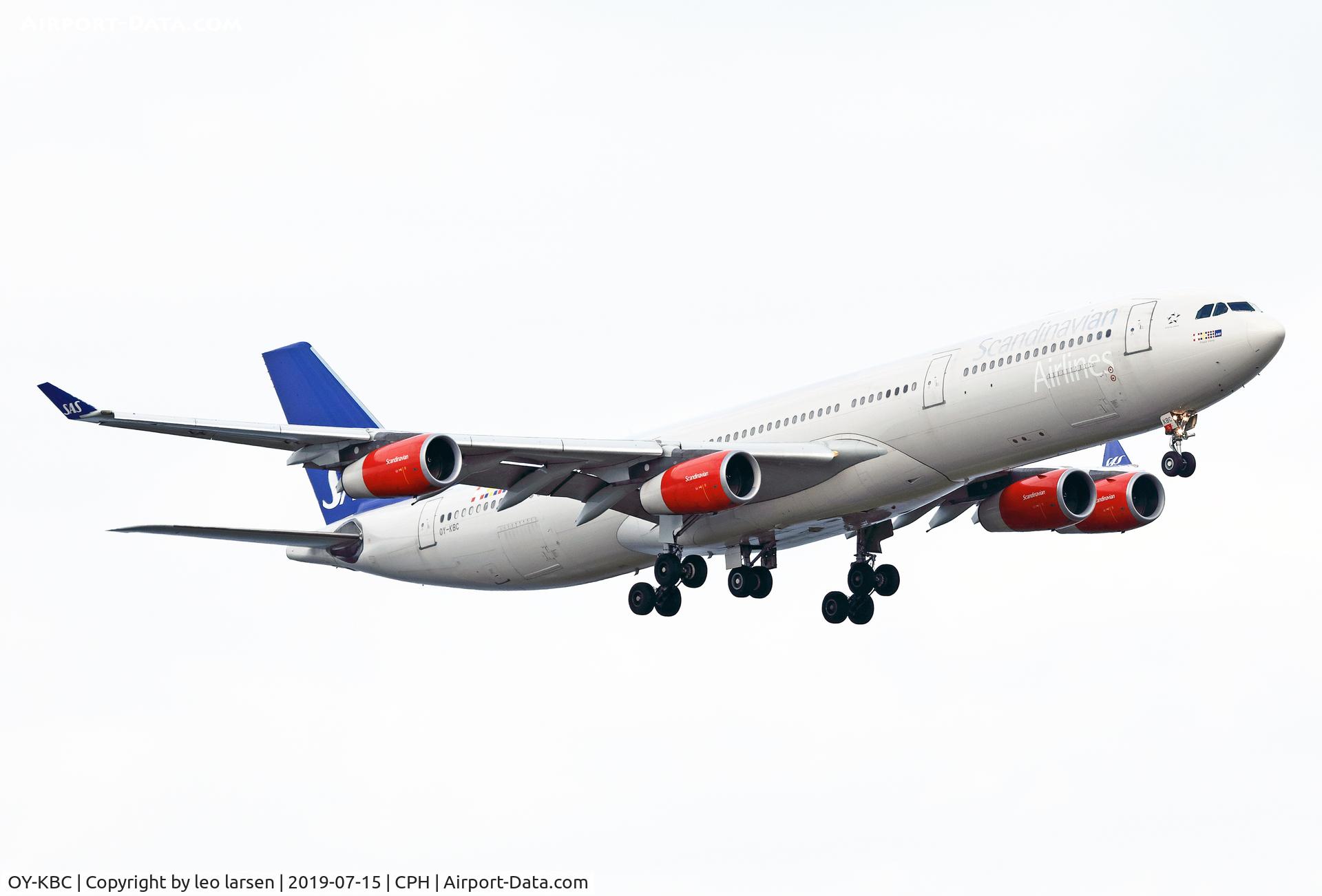 OY-KBC, 2002 Airbus A340-313X C/N 467, Copenhagen 15.7.2019 on final to R-22L