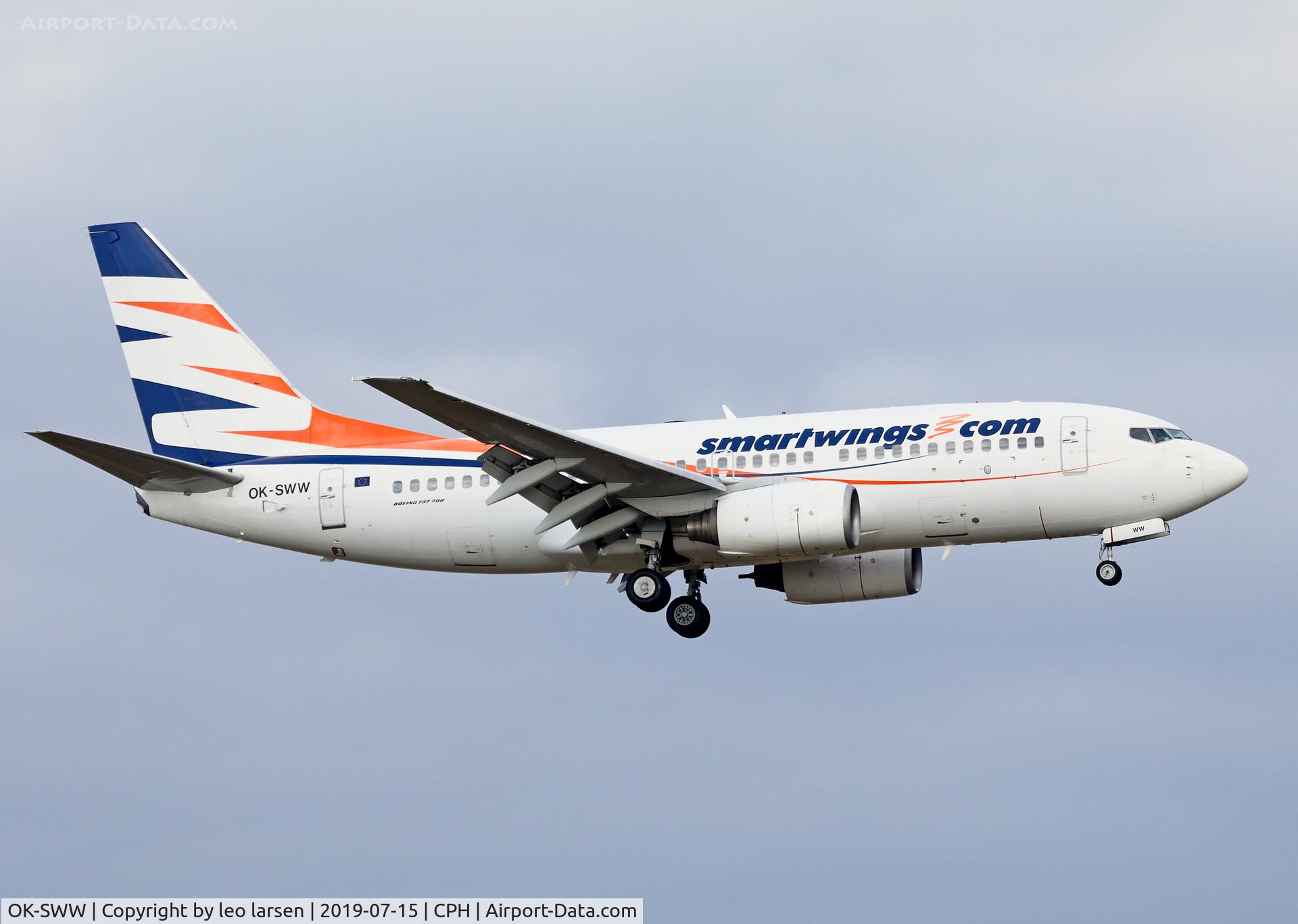 OK-SWW, 2003 Boeing 737-7Q8 C/N 28254, Copenhagen 15.7.2019 final to R-22L