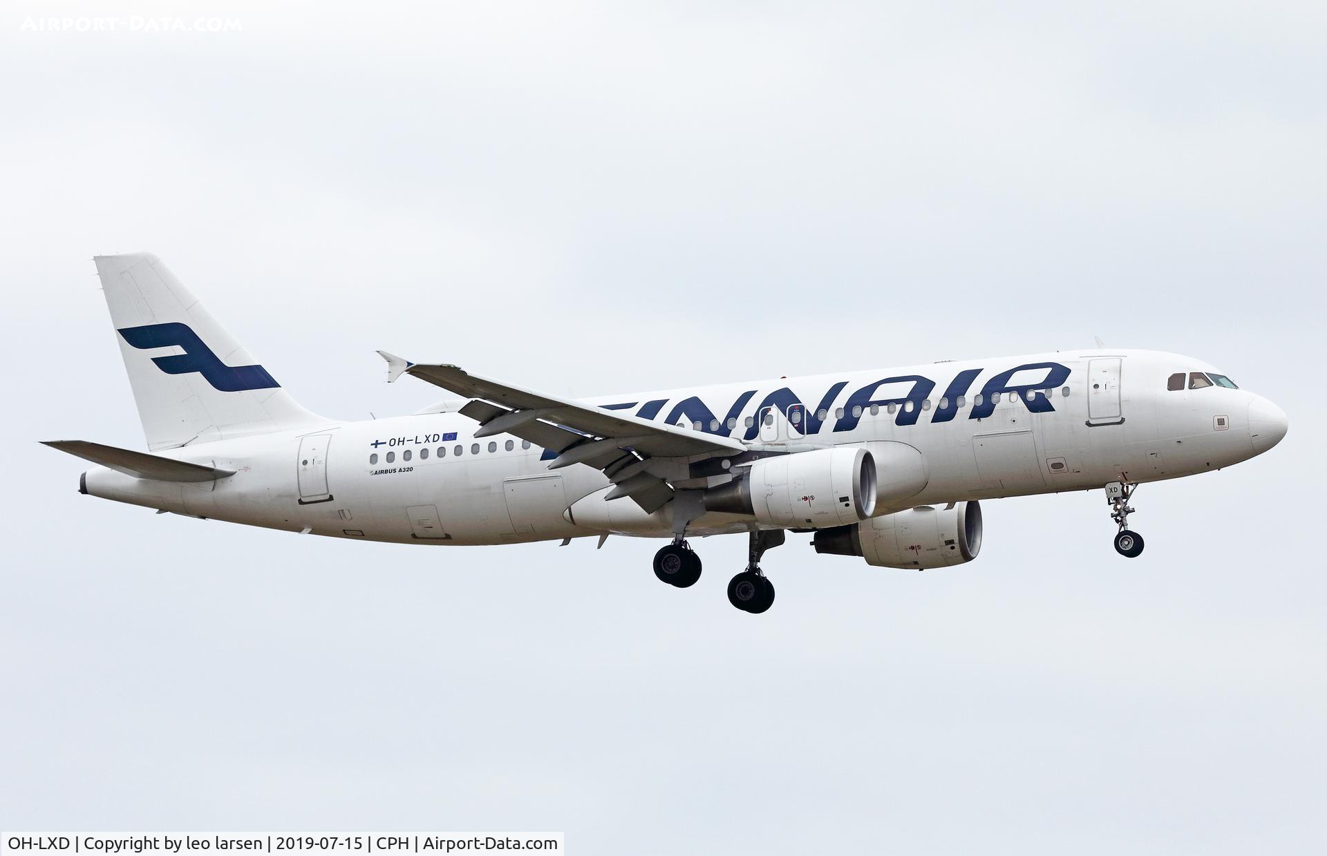 OH-LXD, 2001 Airbus A320-214 C/N 1588, Copenhagen 15.7.2019 on final to R-22L