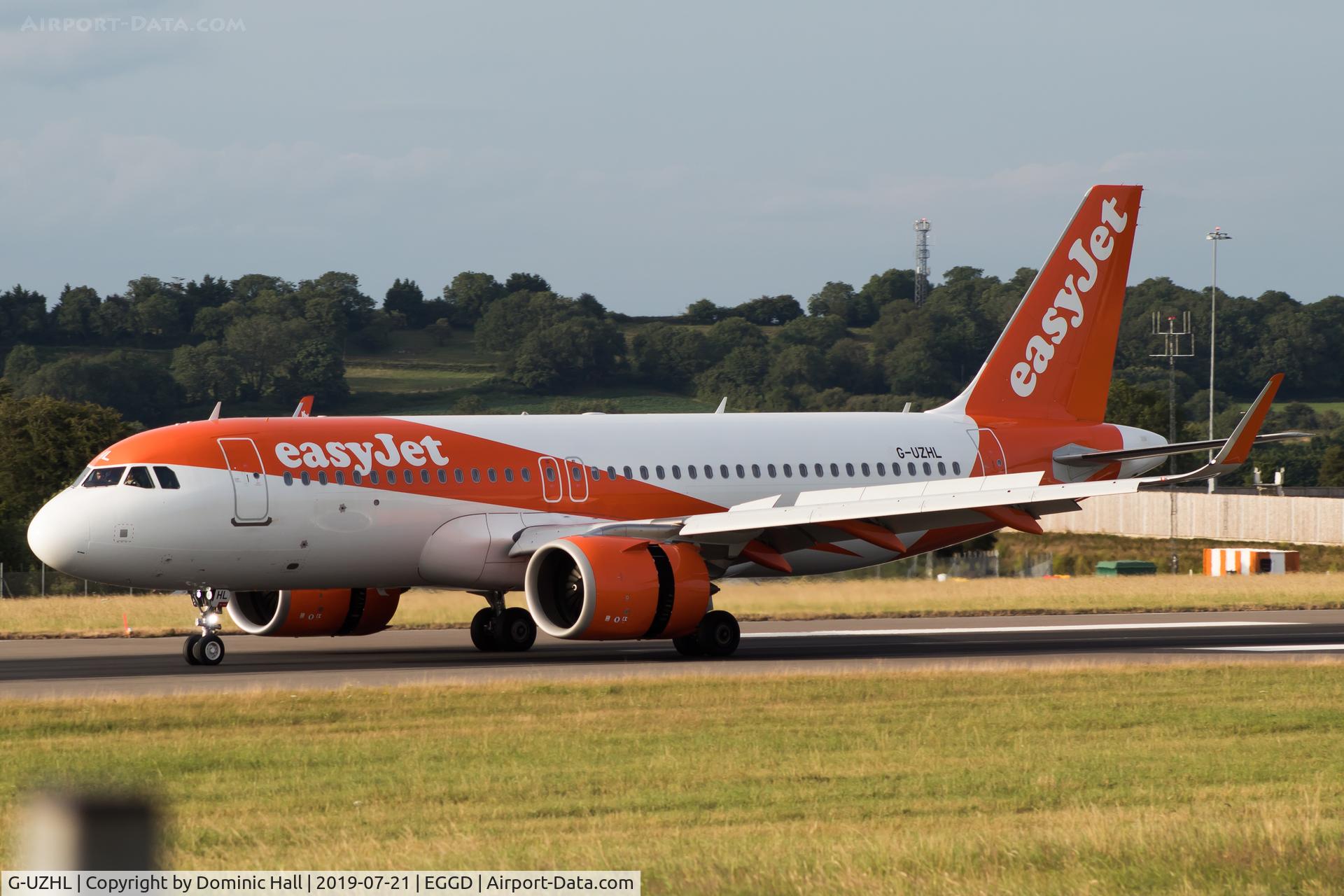 G-UZHL, 2018 Airbus A320-251N C/N 8375, Landing RWY 27