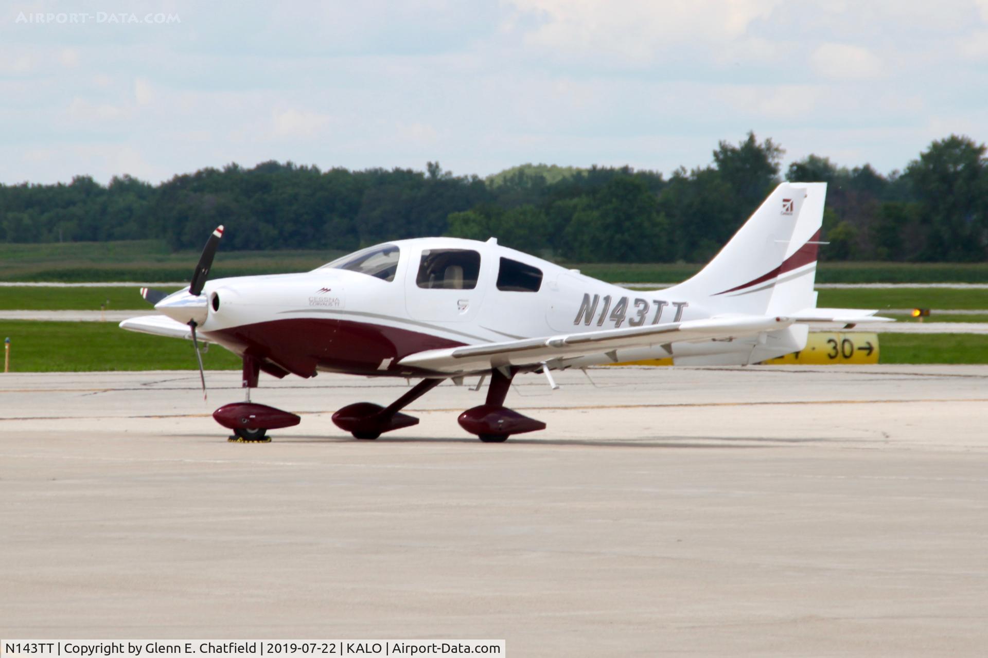 N143TT, Cessna LC41-550FG C/N 411154, At the FBO ramp