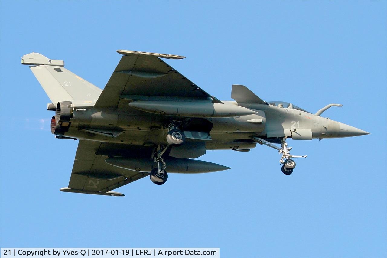 21, Dassault Rafale M C/N 21, Dassault Rafale M, On final rwy 08, Landivisiau naval air base (LFRJ)