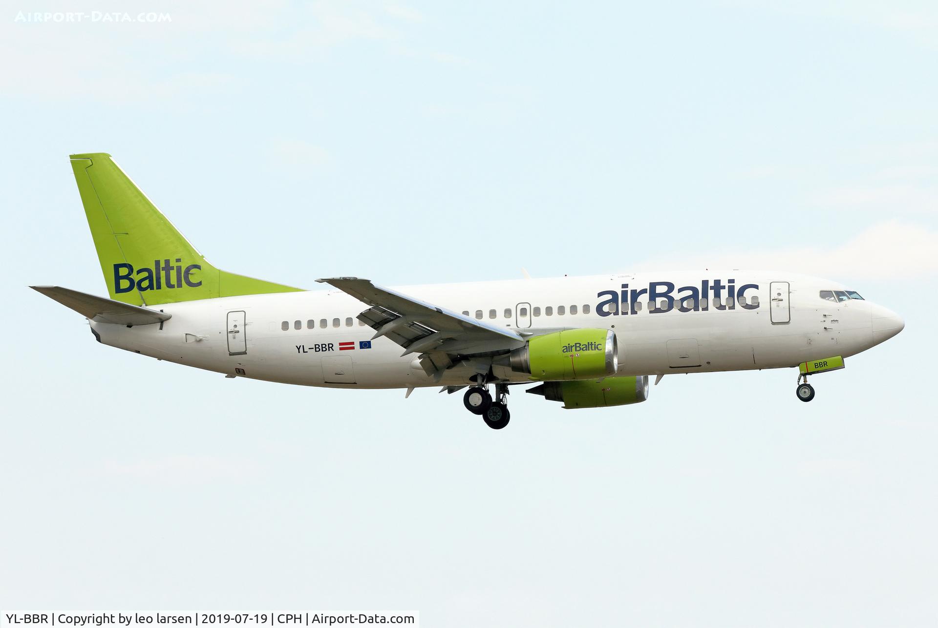 YL-BBR, 1998 Boeing 737-31S C/N 29266, Copenhagen 19.7.2019 L/D R-22L