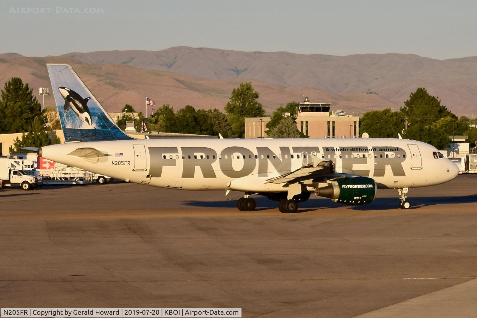 N205FR, 2010 Airbus A320-214 C/N 4253, Taxiing from the gate.