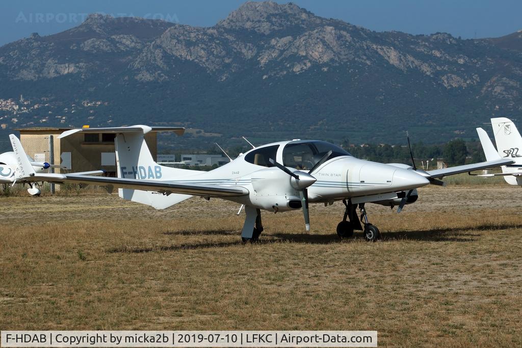 F-HDAB, Diamond DA-42 Twin Star C/N 42.186, Parked