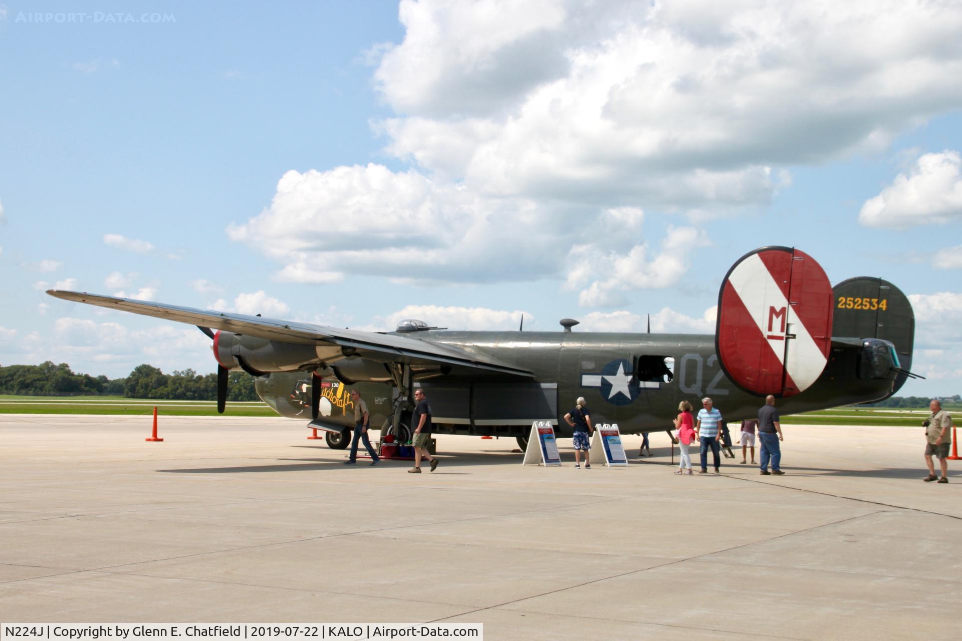 N224J, 1944 Consolidated B-24J-85-CF Liberator C/N 1347 (44-44052), On display