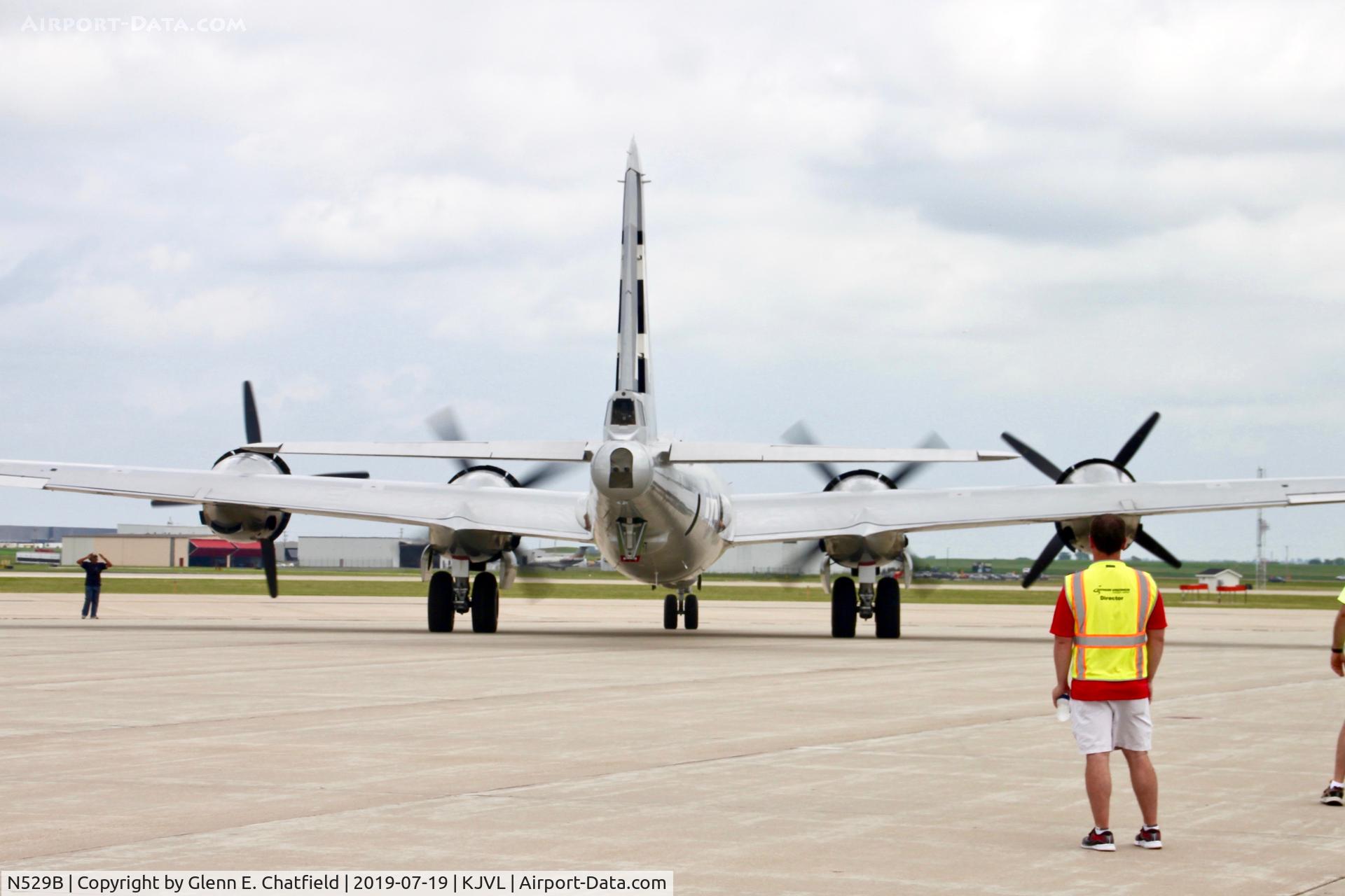 N529B, 1944 Boeing B-29A-60-BN Superfortress C/N 11547, Taxiing for takeoff