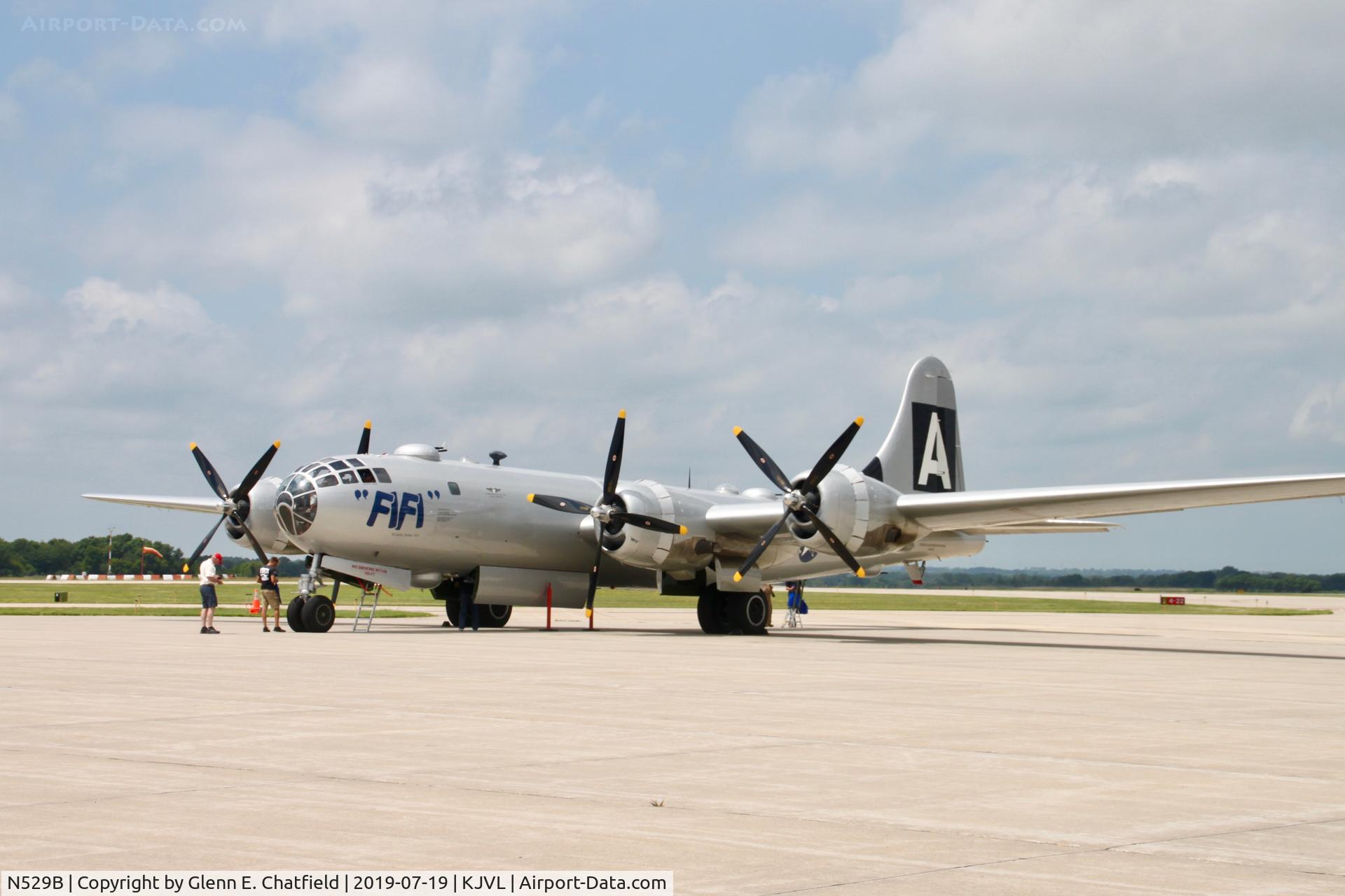 N529B, 1944 Boeing B-29A-60-BN Superfortress C/N 11547, Back on the ground