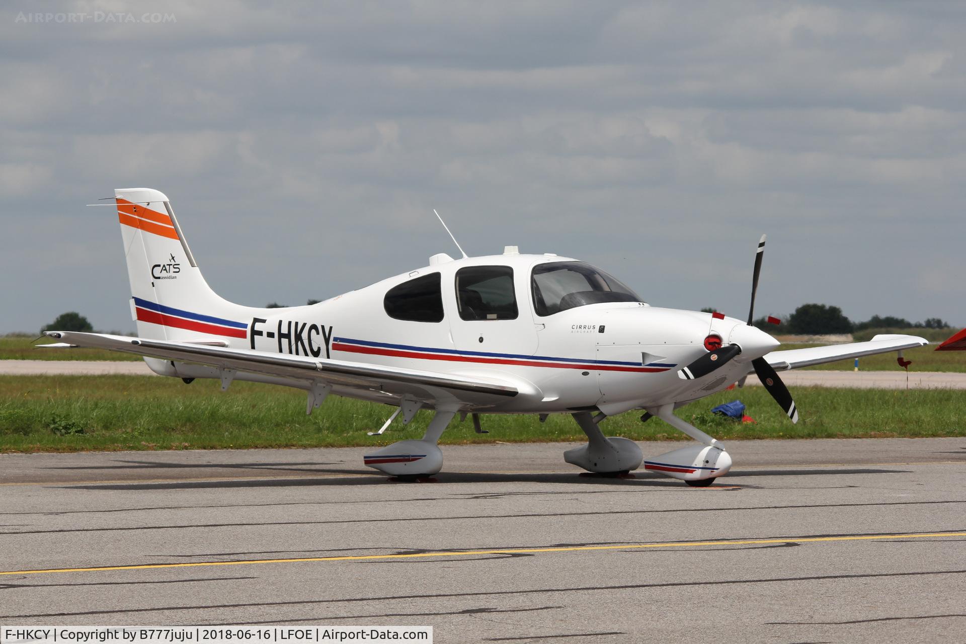 F-HKCY, Cirrus SR22 C/N 4235, at Evreux