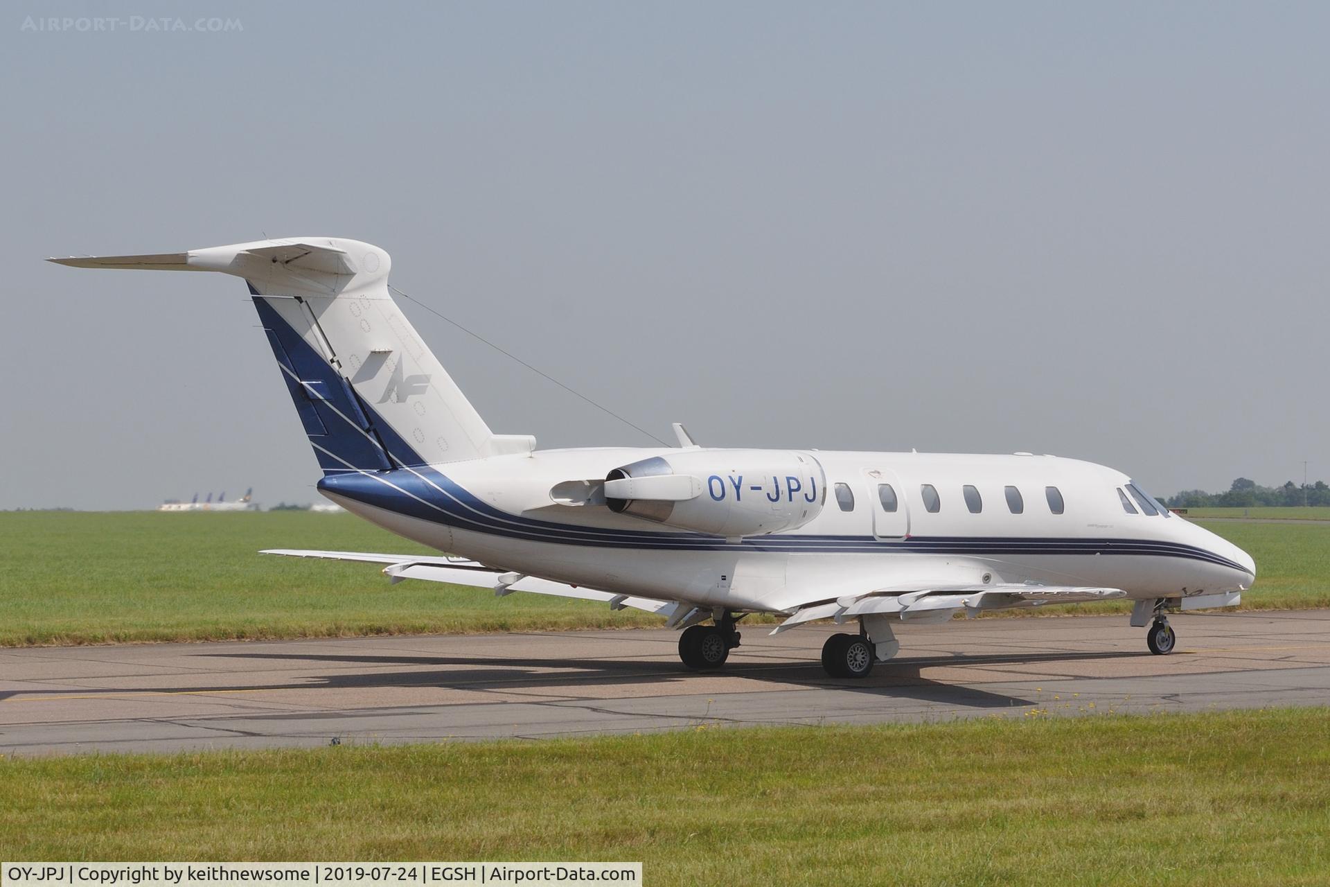 OY-JPJ, 1981 Cessna 650 Citation III C/N 650-0060, Leaving Norwich.
