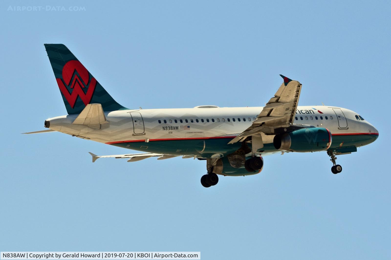 N838AW, 2005 Airbus A319-132 C/N 2615, Departing BOI.