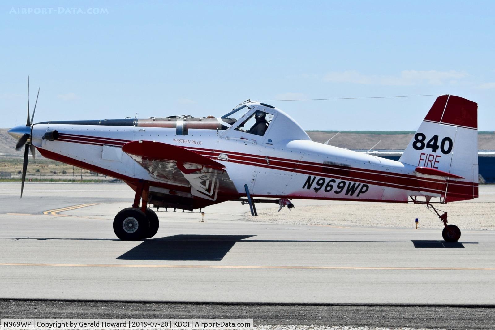 N969WP, 2018 Air Tractor AT-802A C/N 802A-0757, Taxiing on Alpha.