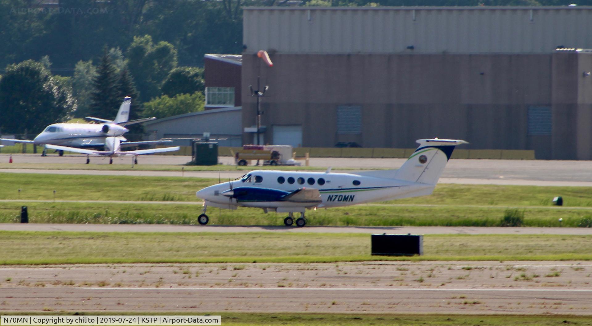 N70MN, 1993 Beech B200 King Air C/N BB-1447, State of Minnesota's King Air rolling out on 14.