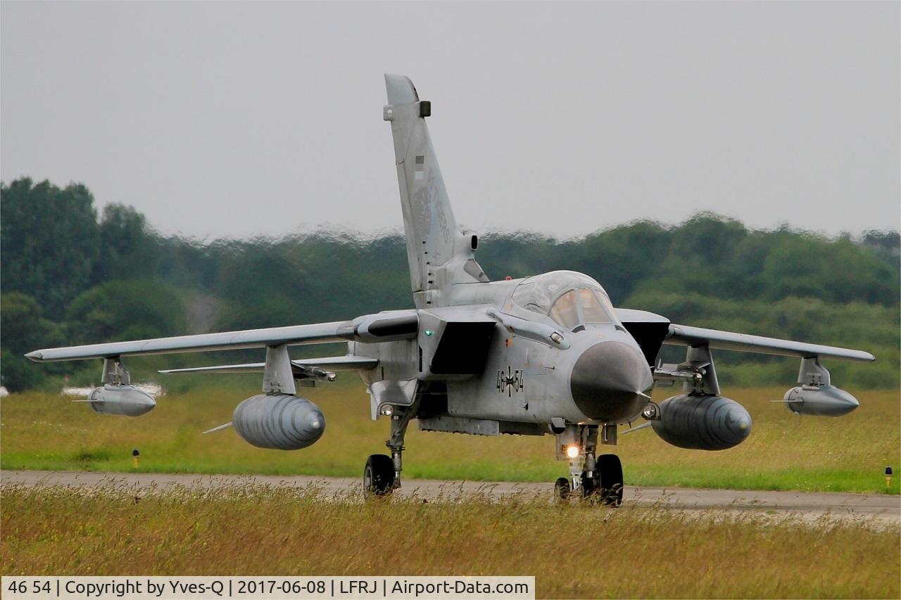 46 54, Panavia Tornado ECR C/N 898/GS287/4354, Panavia Tornado ECR, Taxiing to flight line, Landivisiau Naval Air Base (LFRJ) Tiger Meet 2017