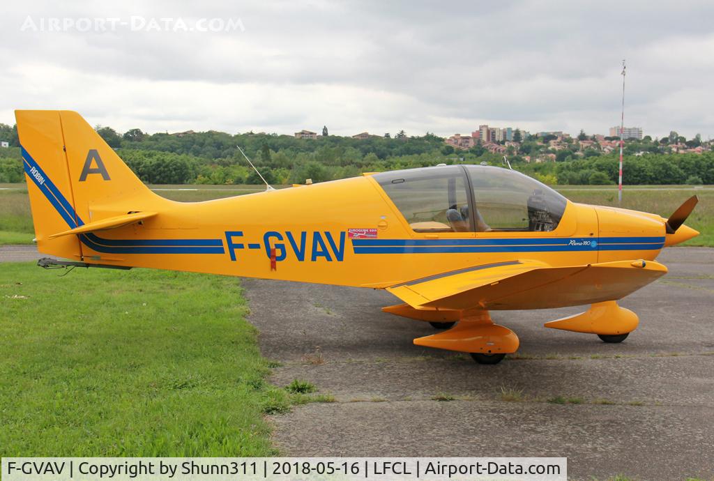 F-GVAV, Robin DR-400-180R Regent C/N 2466, Parked at the Airclub...