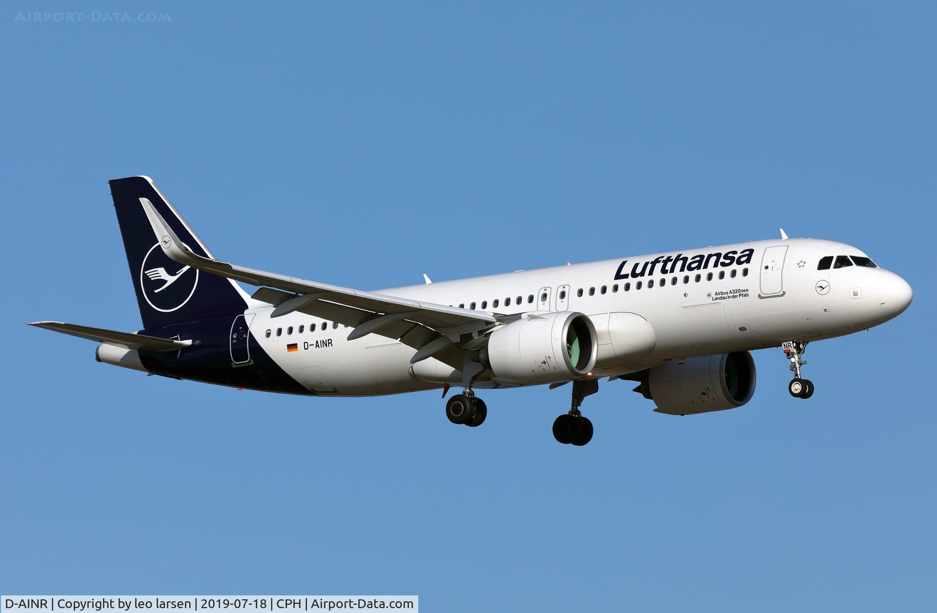 D-AINR, 2019 Airbus A320-271N C/N 8725, Copenhagen 18.7.2019 on final to R-22L