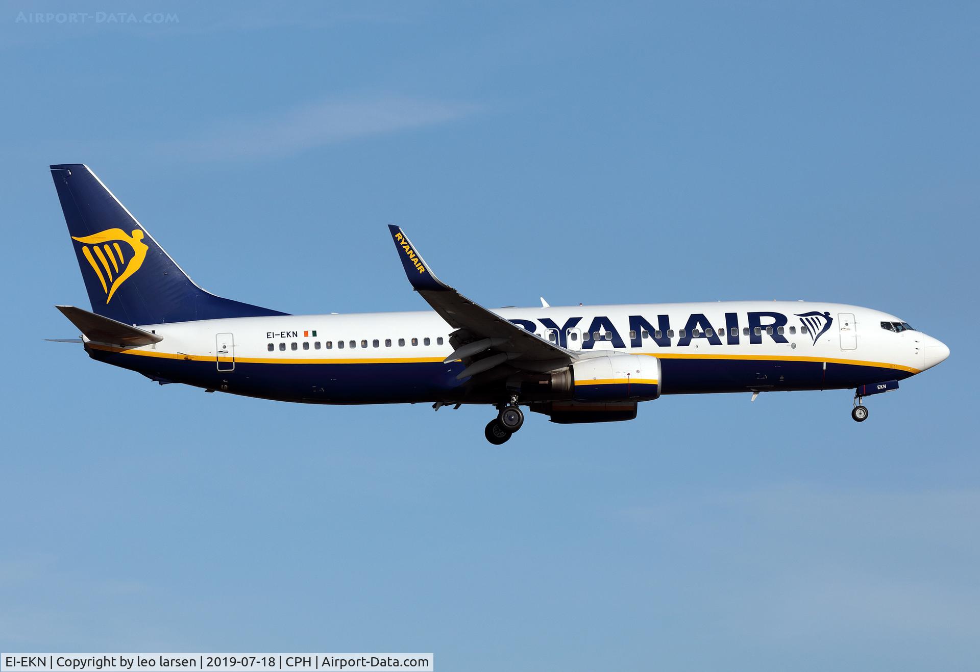 EI-EKN, 2010 Boeing 737-8AS C/N 35026, Copenhagen 18.7.2019 on final to R-22L