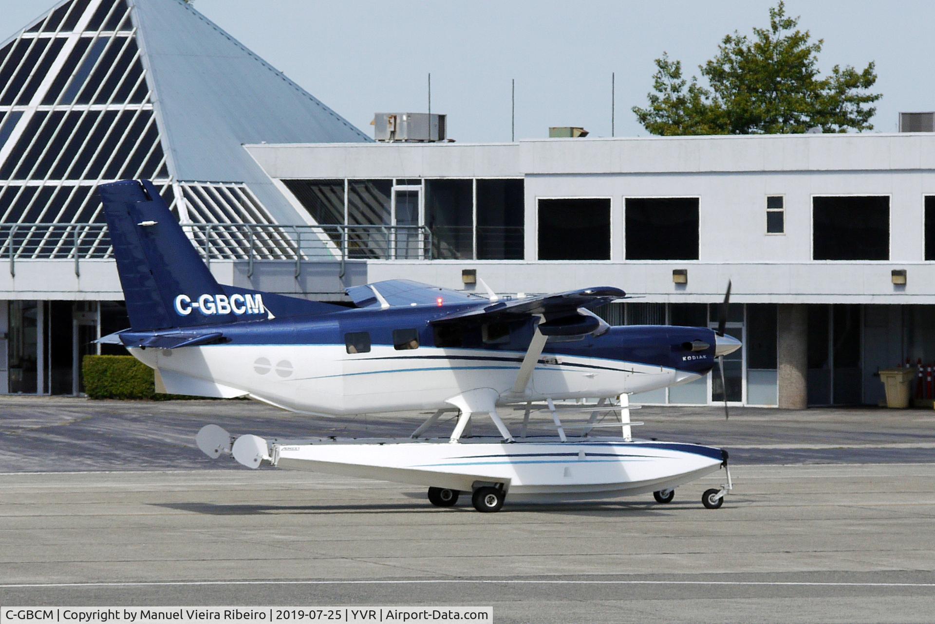 C-GBCM, 2015 Quest Kodiak 100 C/N 100-0144, YVR South Terminal