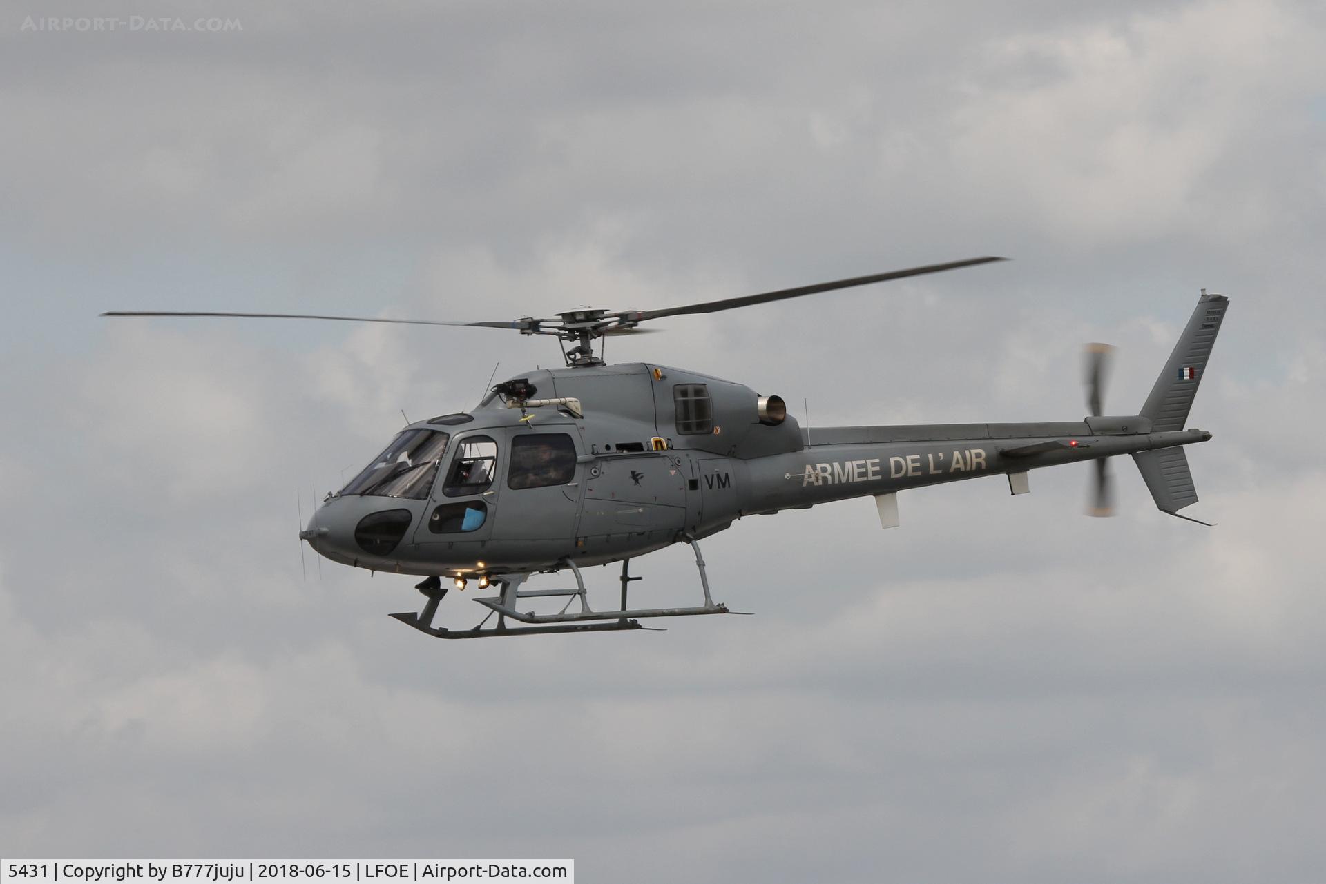 5431, Aerospatiale AS-555AN Fennec C/N 5431, at Evreux