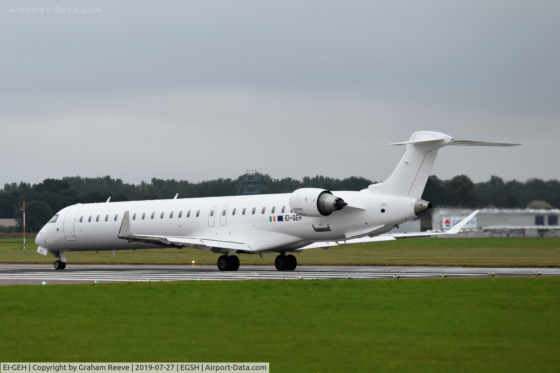 EI-GEH, 2009 Bombardier CRJ-900 (CL-600-2D24) C/N 15221, Departing from Norwich.
