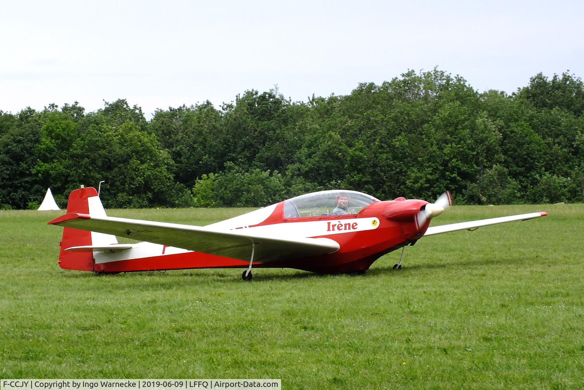 F-CCJY, 1974 Scheibe SF-28A Tandem-Falke Tandem Falke C/N 5763, Scheibe SF-28A Tandem-Falke at the meeting aerien 2019, La-Ferte-Alais