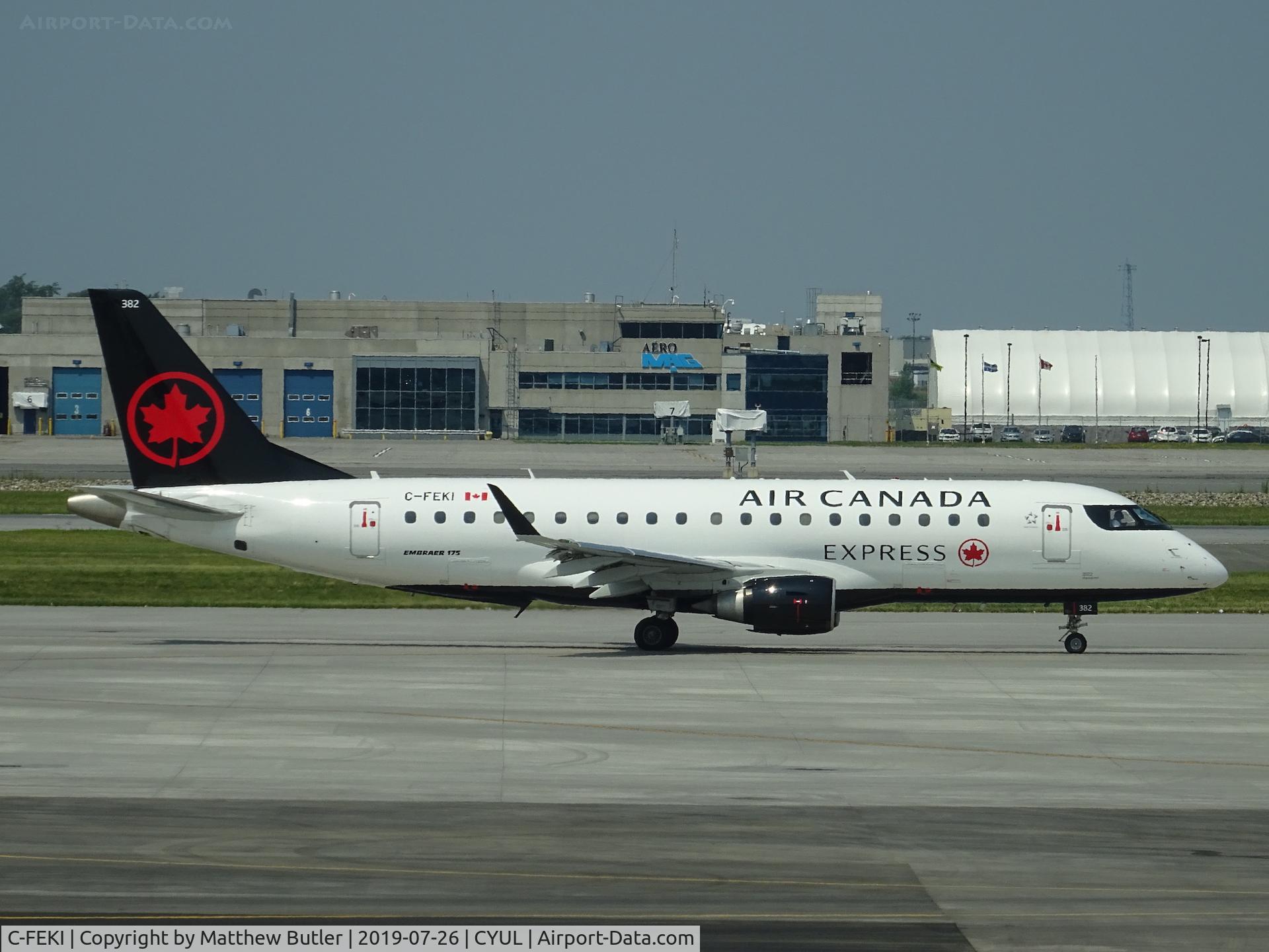 C-FEKI, 2005 Embraer 175SU (ERJ-170-200SU) C/N 17000103, Taxiing at YUL