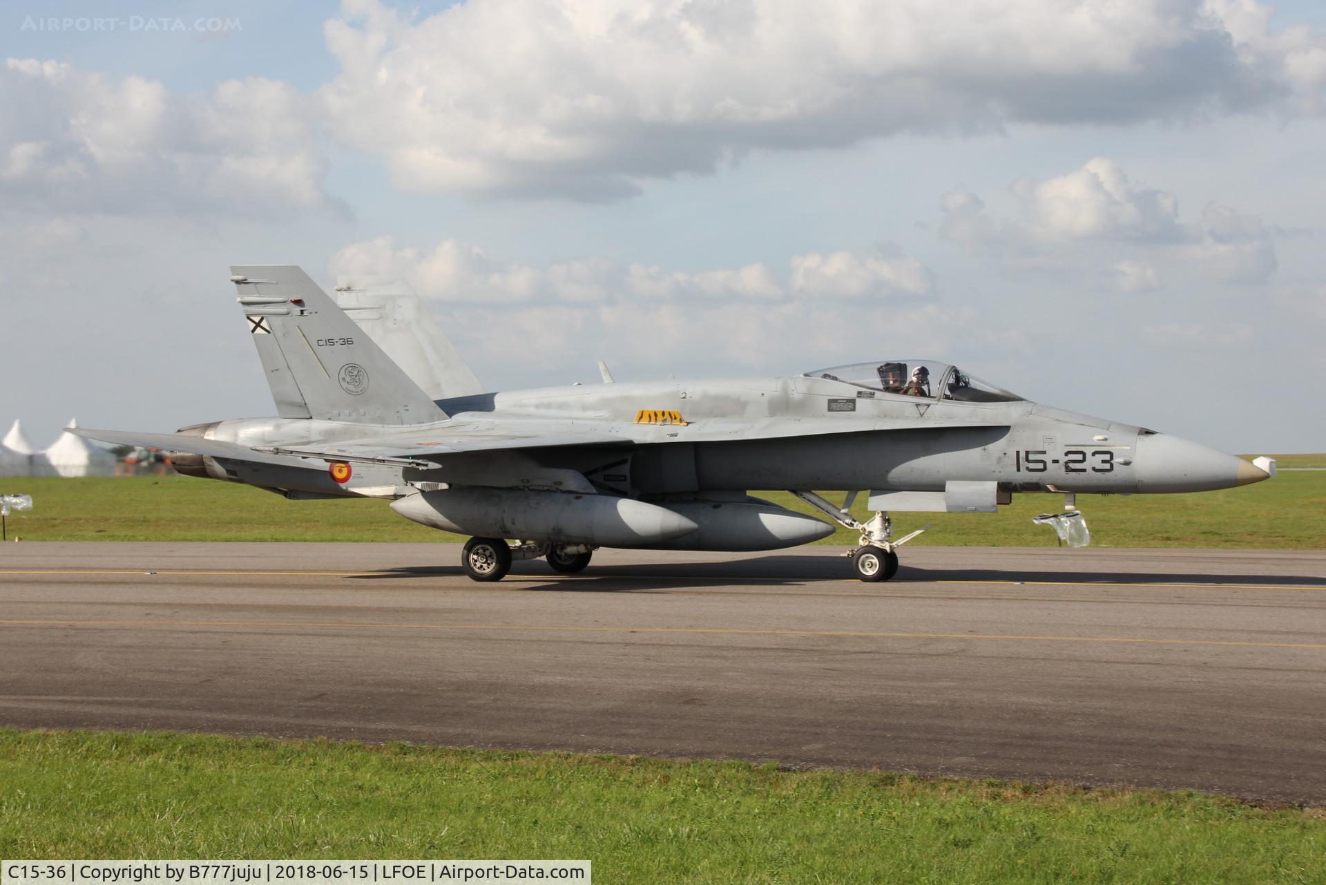 C15-36, McDonnell Douglas EF-18M Hornet C/N 0653/A536, at Evreux