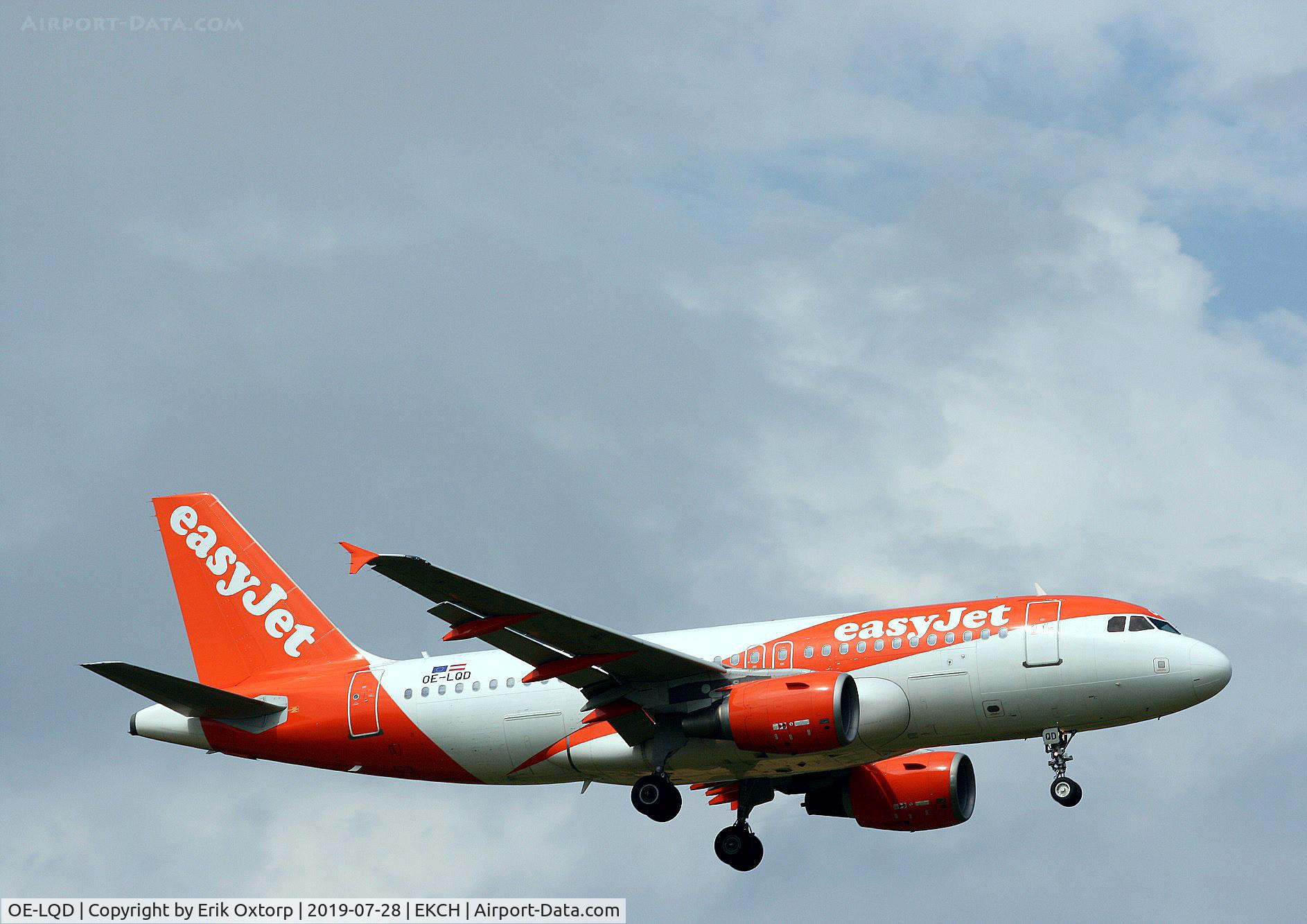 OE-LQD, 2008 Airbus A319-111 C/N 3763, OE-LQD landing rw 04L