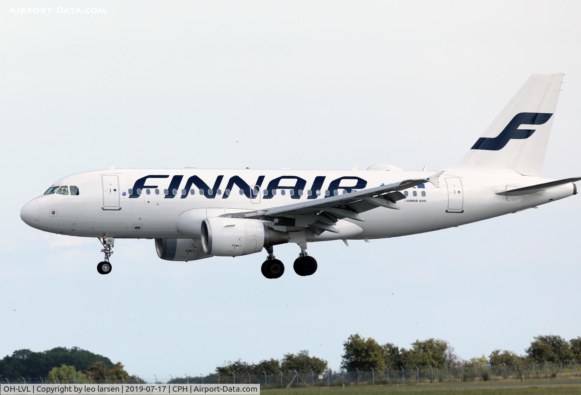 OH-LVL, 2004 Airbus A319-112 C/N 2266, Copenhagen 17.7.2019 L/D R-04L