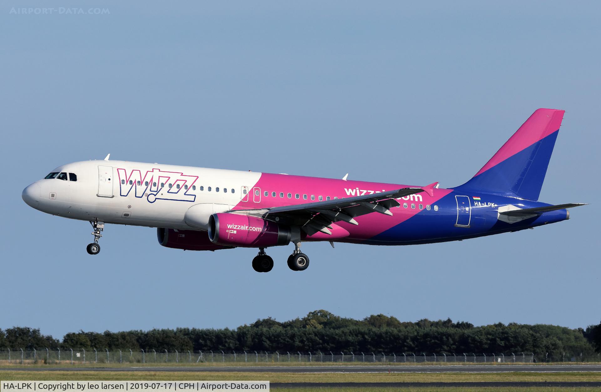 HA-LPK, 2007 Airbus A320-232 C/N 3143, Copenhagen 17.7.2019 L/D R-04L