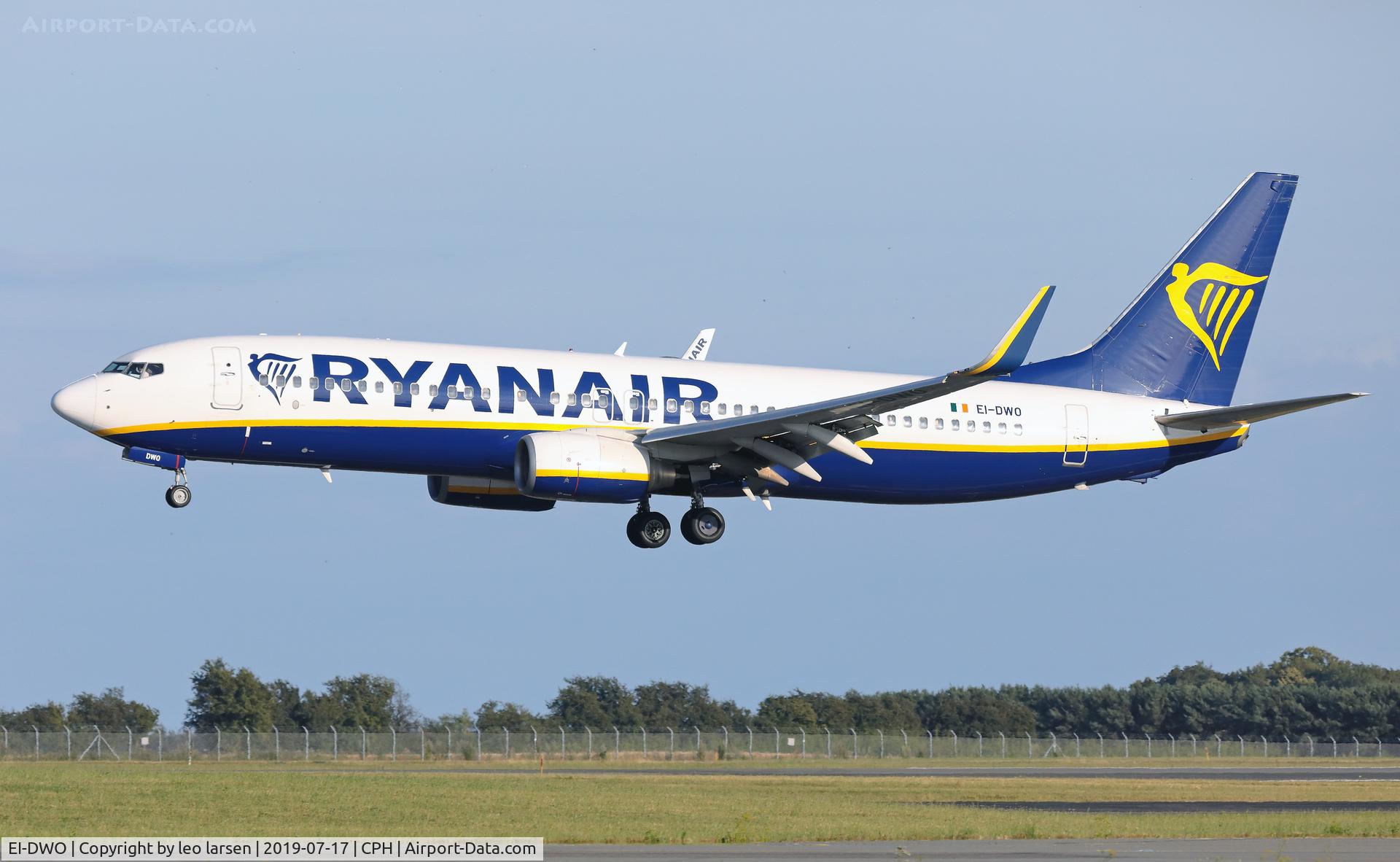 EI-DWO, 2007 Boeing 737-8AS C/N 36079, Copenhagen 17.7.2019 L/D R-04L