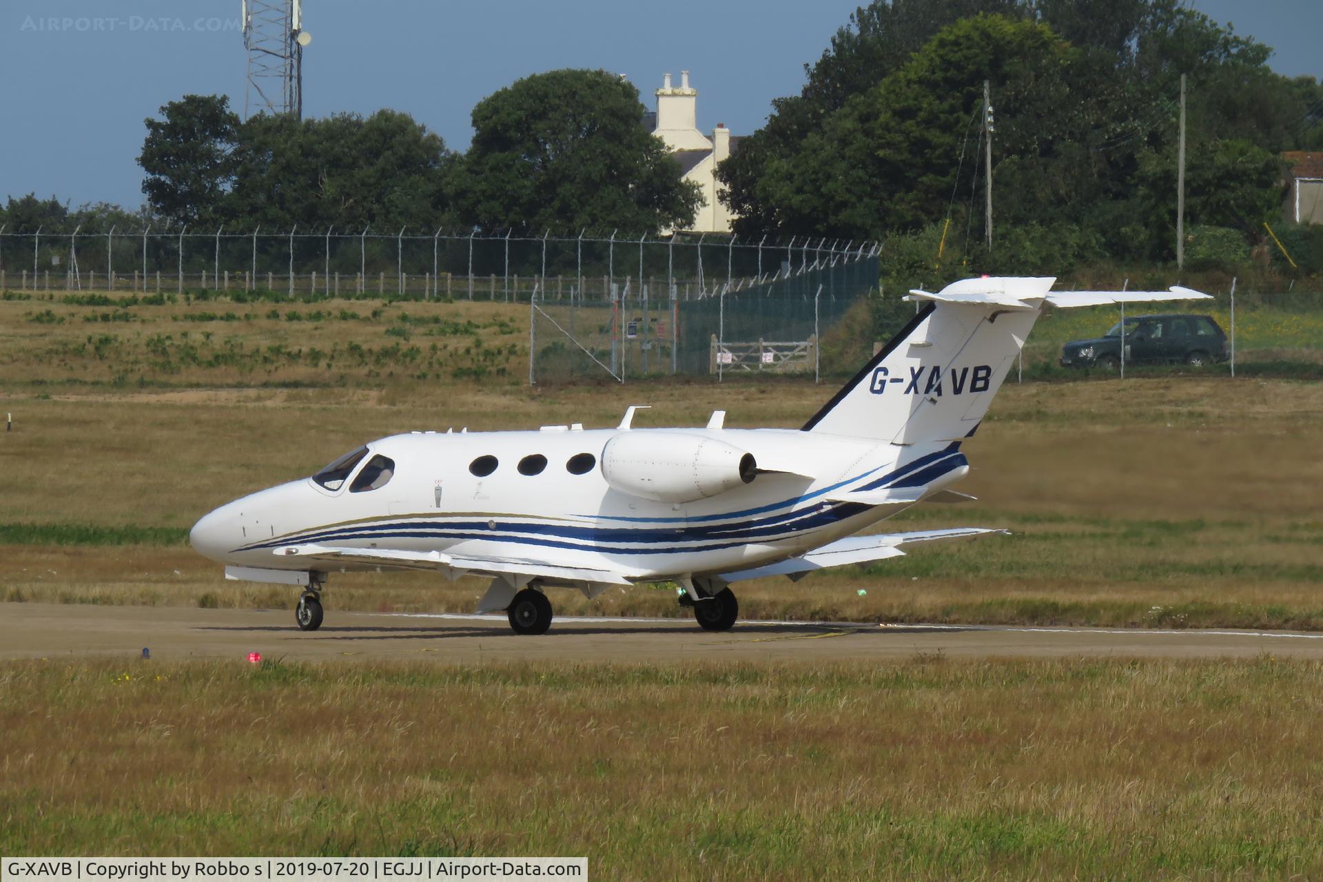 G-XAVB, 2010 Cessna 510 Citation Mustang Citation Mustang C/N 510-0283, G-XAVB Cessna 510 Mustang