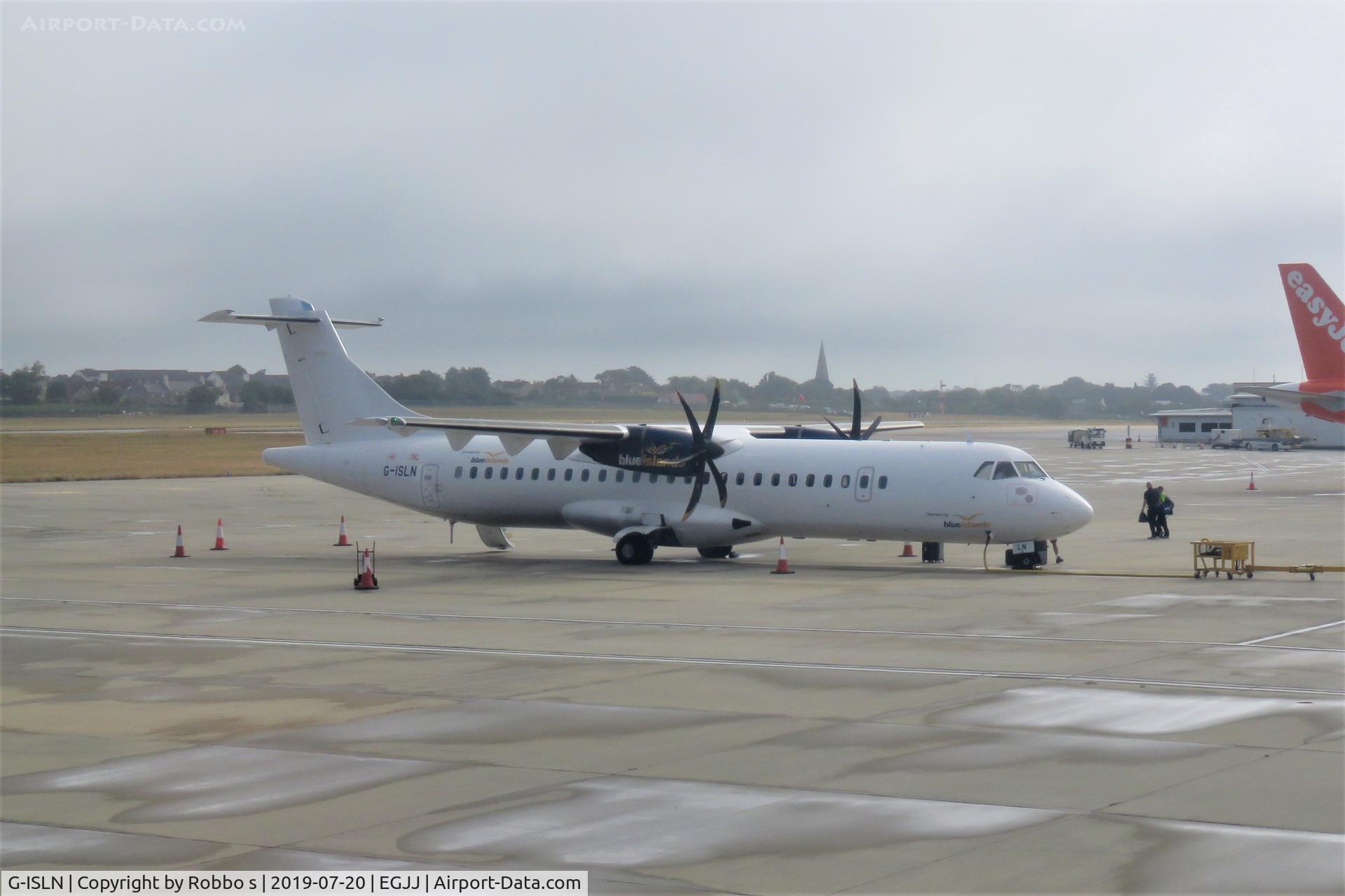 G-ISLN, 2009 ATR 72-212A C/N 884, G-ISLN ATR 72 of Blue Islands