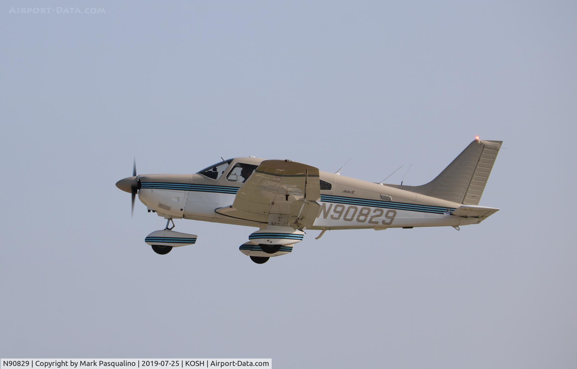 N90829, 1985 Piper PA-28-181 C/N 28-8690011, Piper PA-28-181