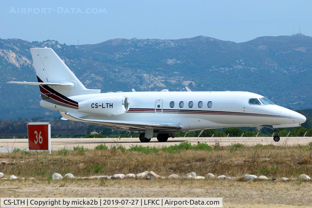 CS-LTH, 2018 Cessna 680A Citation Latitude C/N 680A-0131, Taxiing