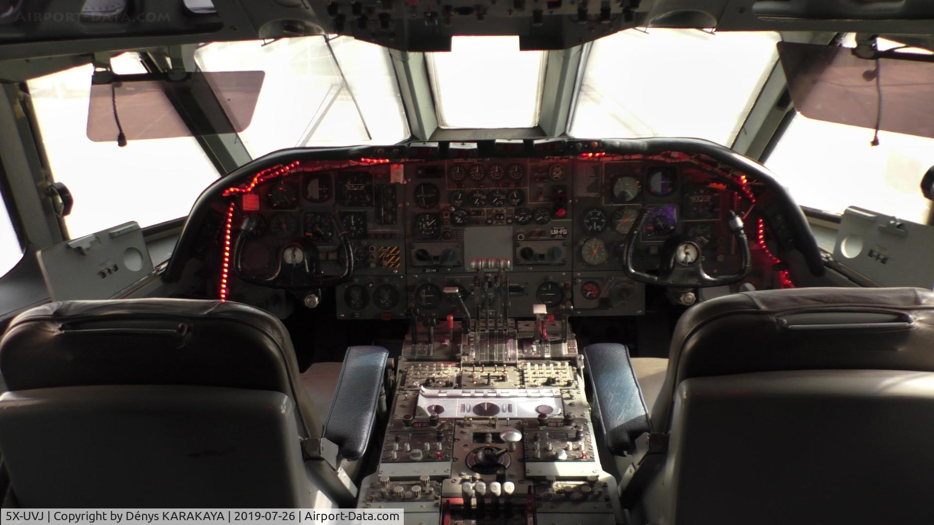 5X-UVJ, 1969 Vickers Super VC10 Srs 1154 C/N 884, Cockpit of the 5X-UVJ at Al Mahatta Museum, Sharjah, UAE
