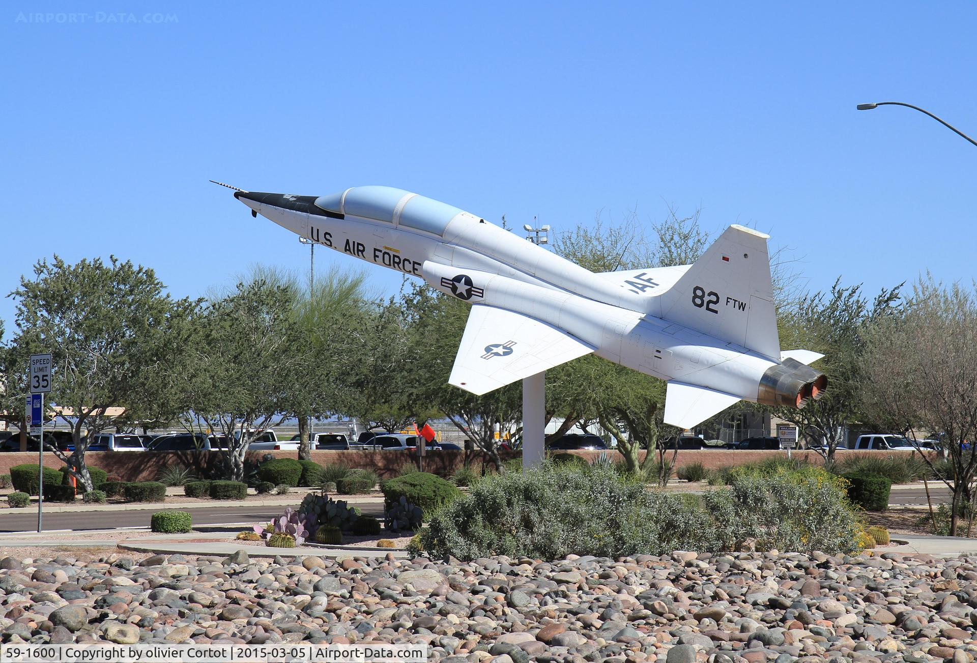 59-1600, 1959 Northrop T-38A-15-NO Talon C/N N.5113, Mesa AZ airport