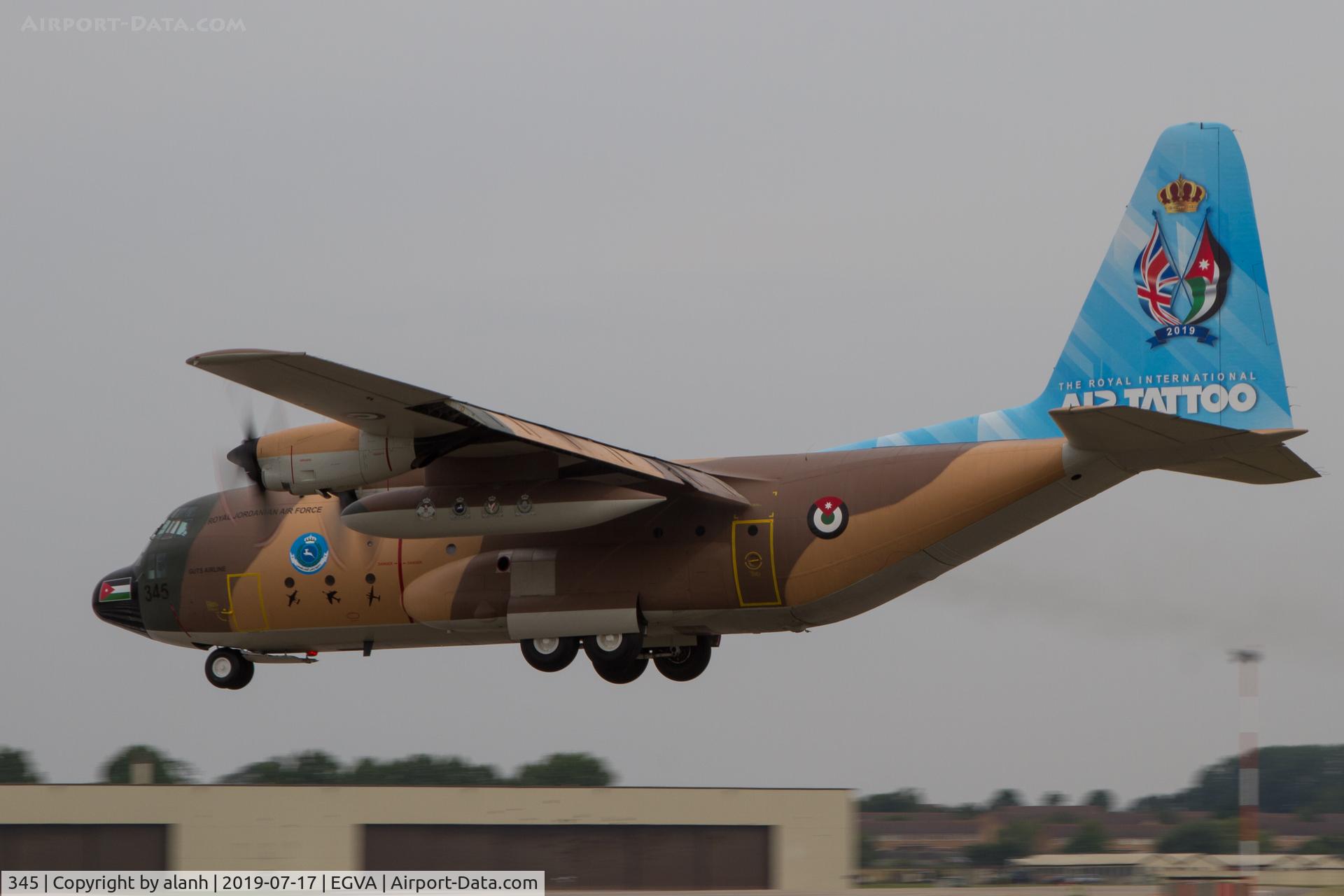 345, 1979 Lockheed C-130H Hercules C/N 382-4813, Arriving at RIAT 2019