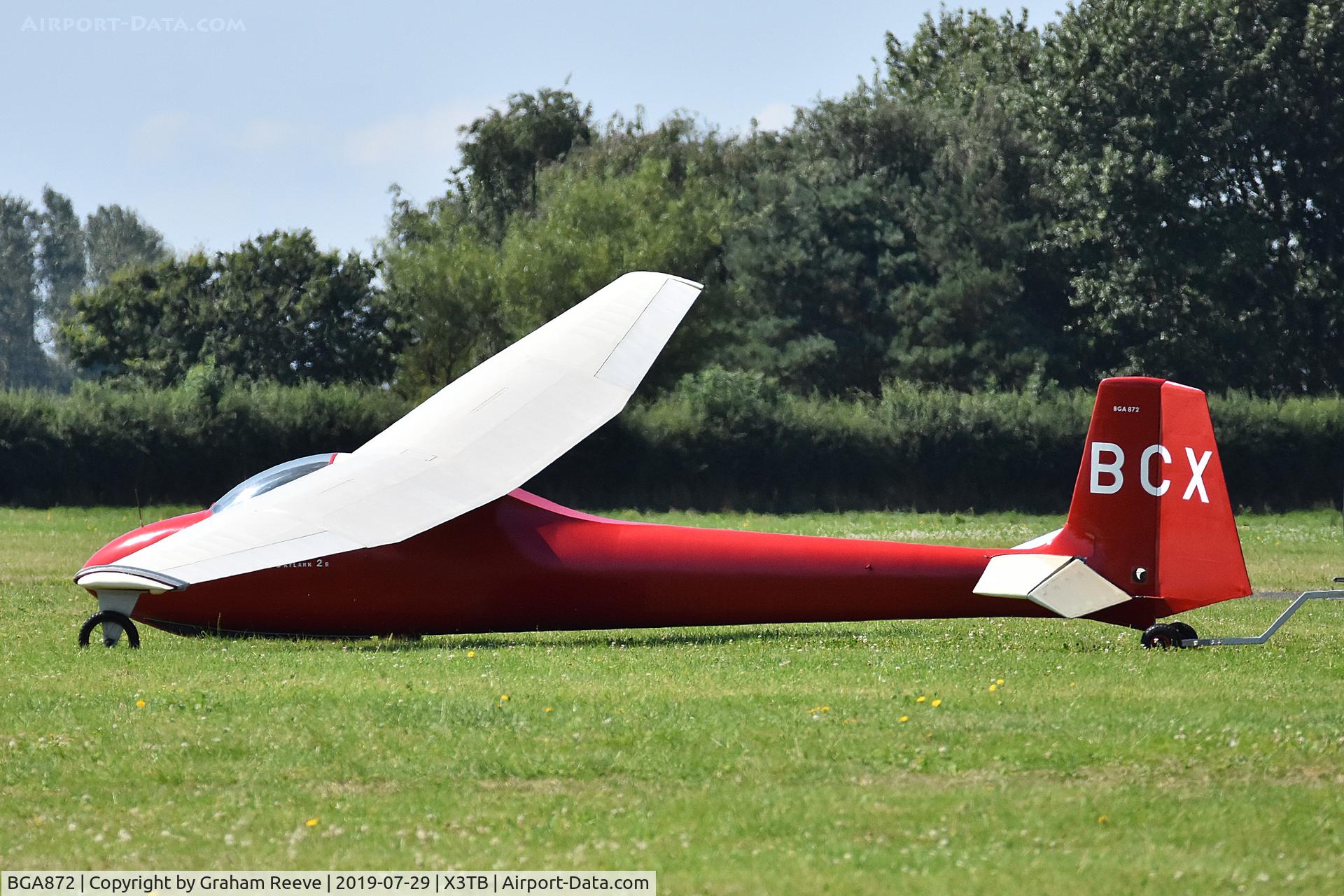 BGA872, Slingsby T41, Skylark 2B C/N 1197, Under tow at Tibenham.