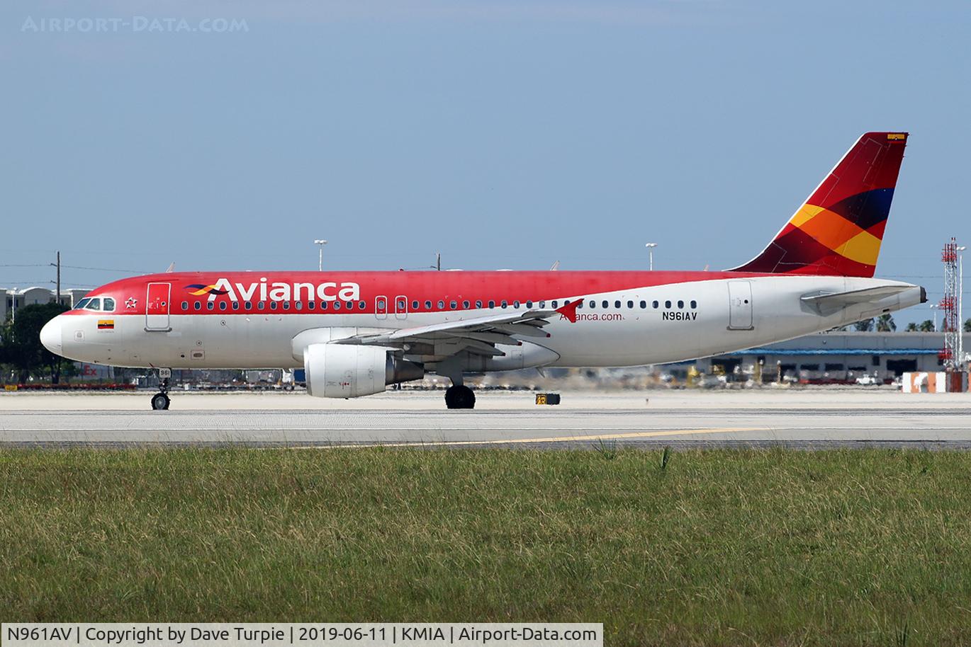N961AV, 2009 Airbus A320-214 C/N 3961, No comment.