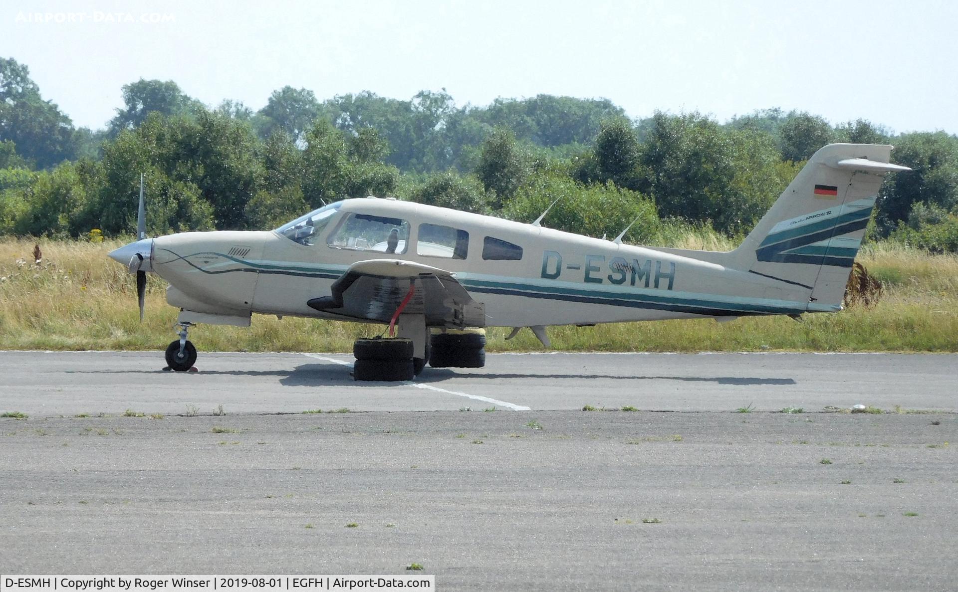 D-ESMH, 1981 Piper PA-28RT-201T Arrow IV Arrow IV C/N 28R-8131006, Visiting Turbo Arrow IV basking in the heat.