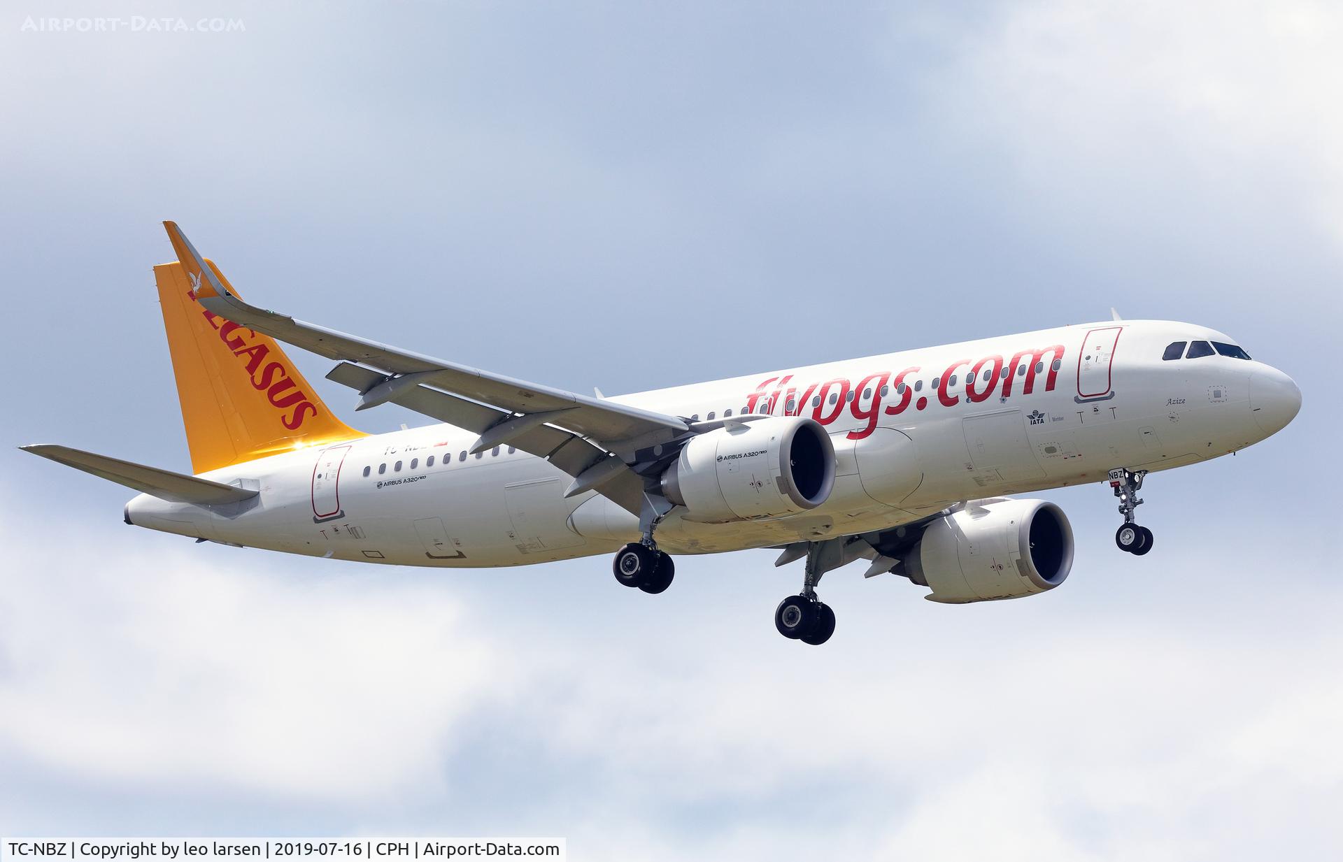 TC-NBZ, 2019 Airbus A320-251NEO C/N 8792, Copenhagen 16.7.2019 on final to R-04L